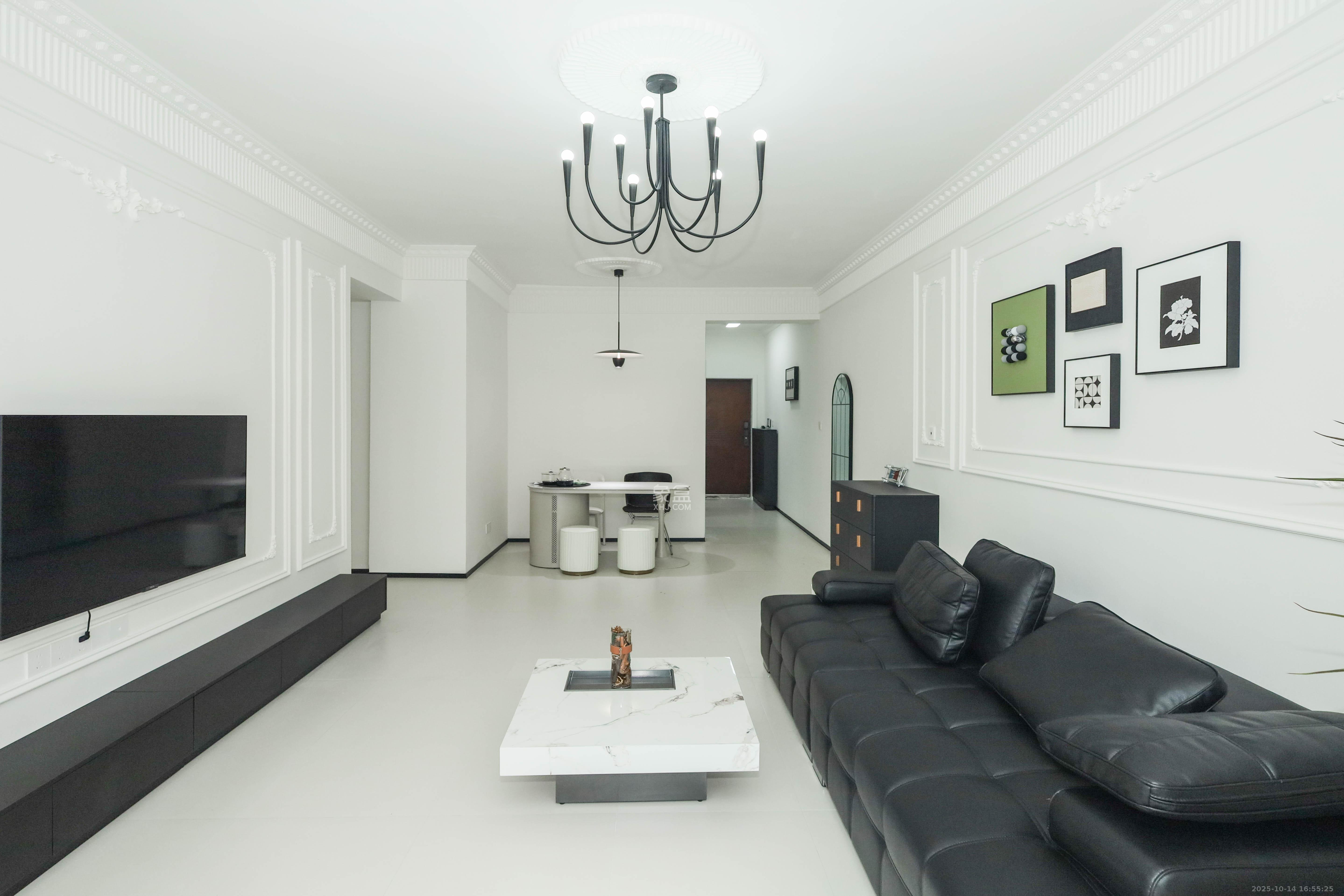 天元涉外景园B区 3室2厅2卫 88.8万 天元涉外景园B区 3室2厅2卫 88.8万客厅