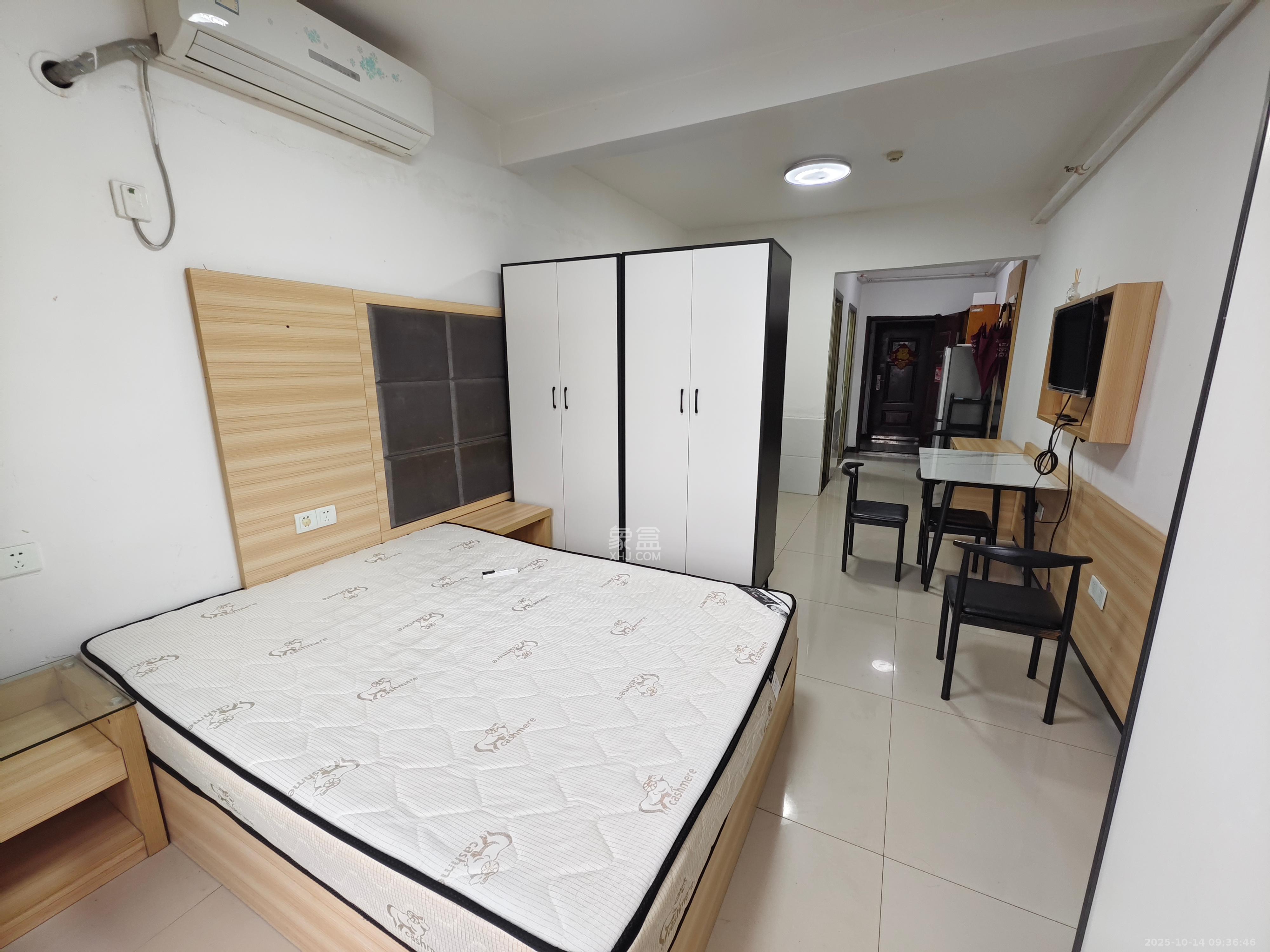 金房奥斯卡  1室1厅1卫    1400.0元/月 金房奥斯卡  1室1厅1卫    1400.0元/月室内图