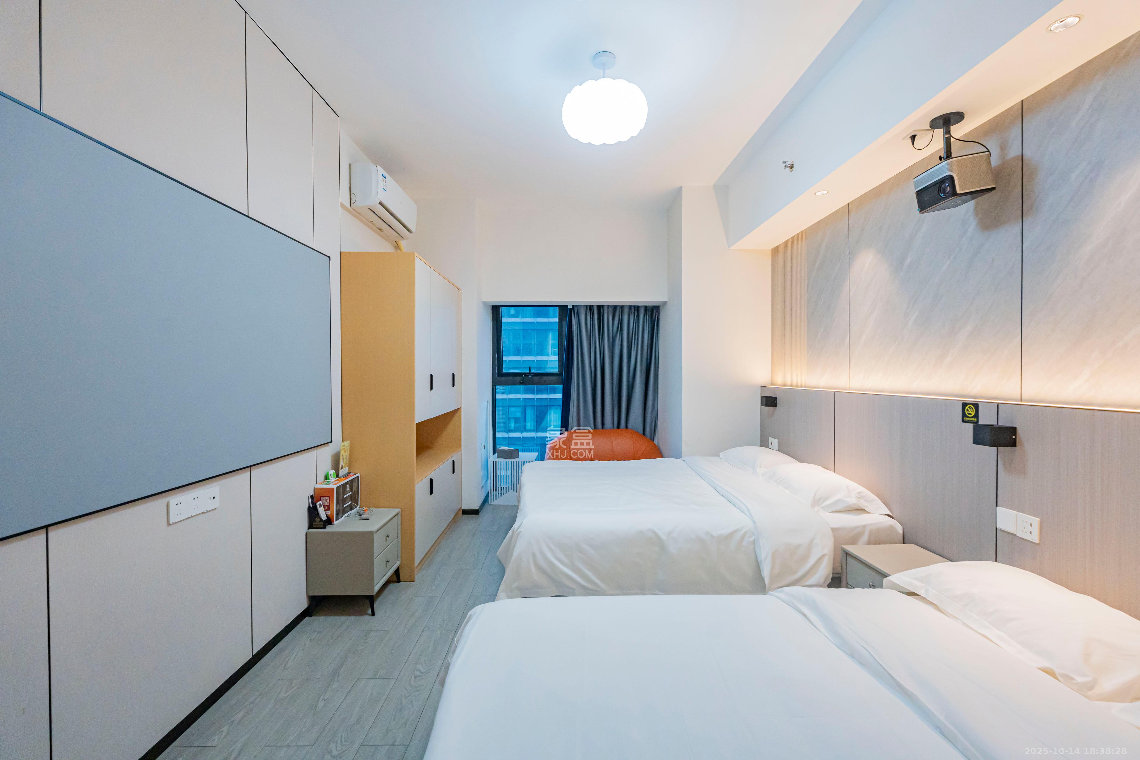 华润置地中心 1室1厅1卫 44.0万 华润置地中心 1室1厅1卫 44.0万卧室