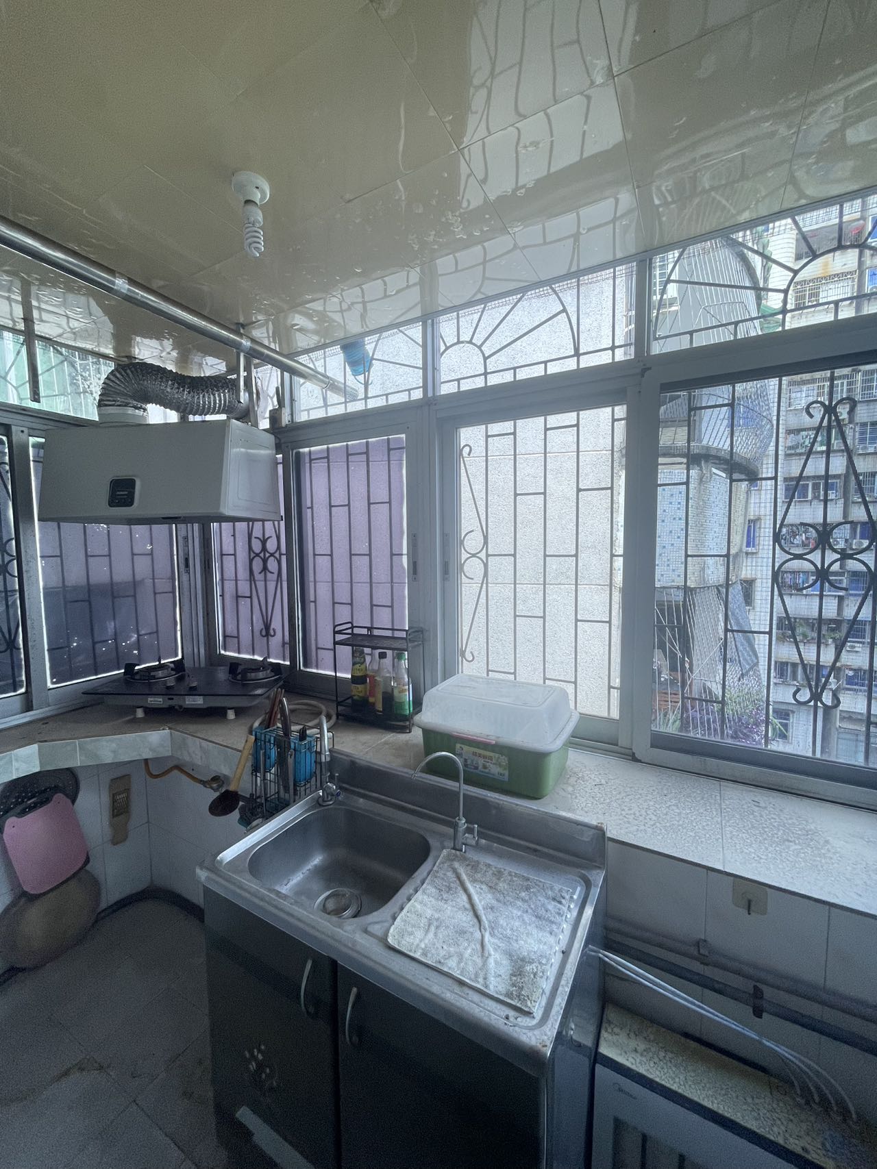 国贸大院  3室1厅1卫    1800.0元/月 国贸大院  3室1厅1卫    1800.0元/月室内图