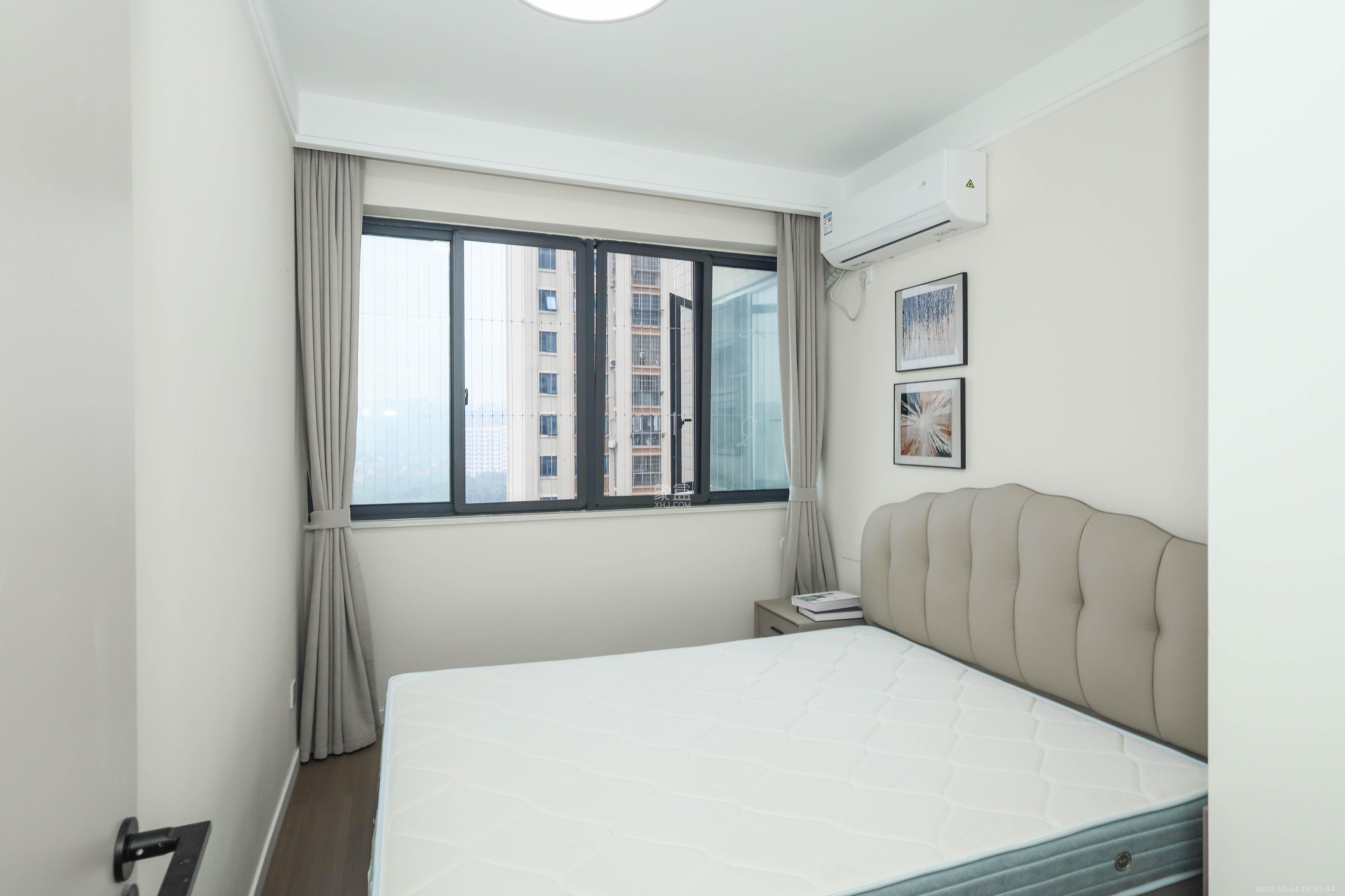 天元涉外景园C区  3室2厅2卫    110.0万卧室