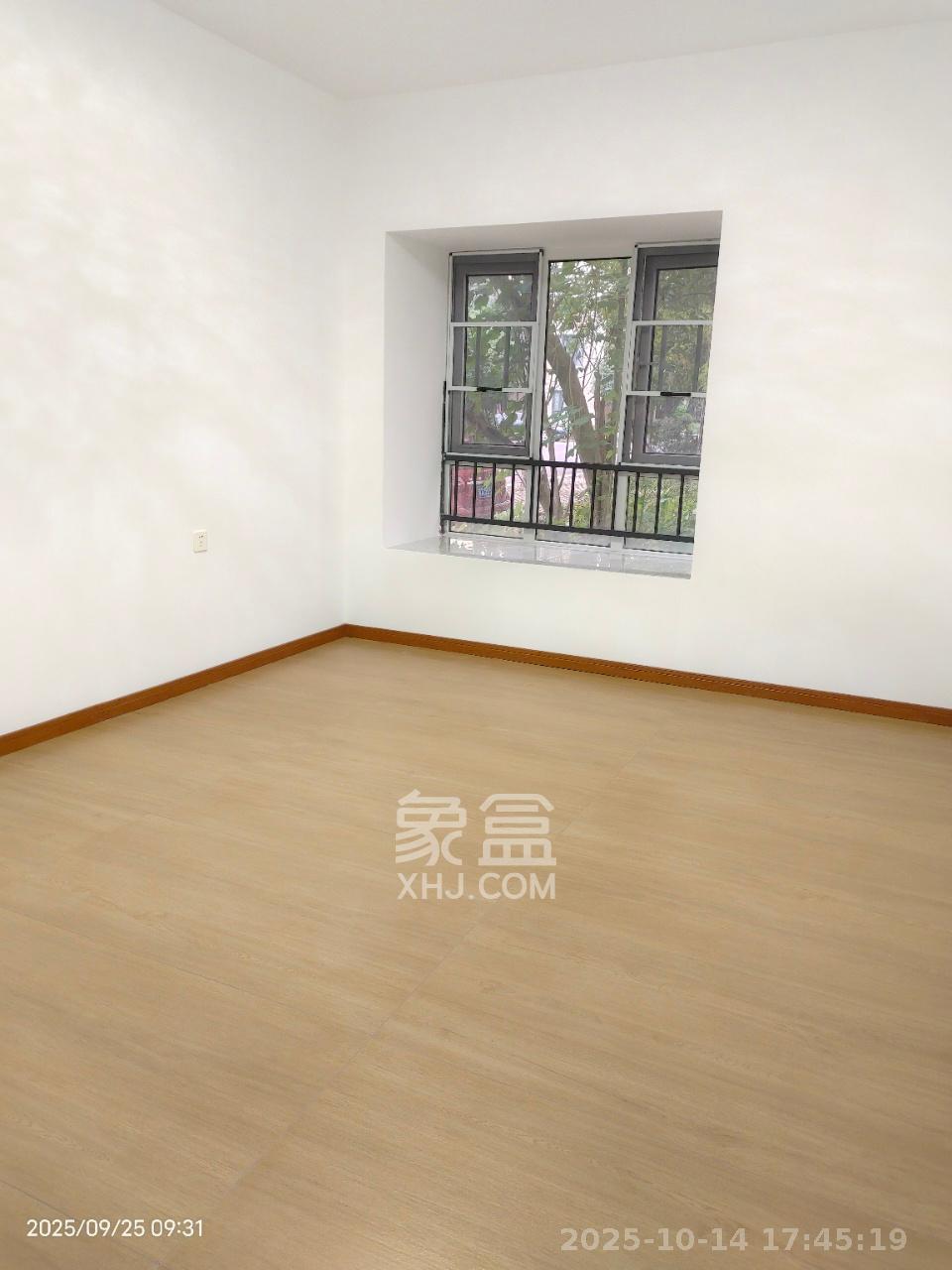 哈佛小镇（五矿哈佛小镇）  4室2厅2卫    2200.0元/月室内图