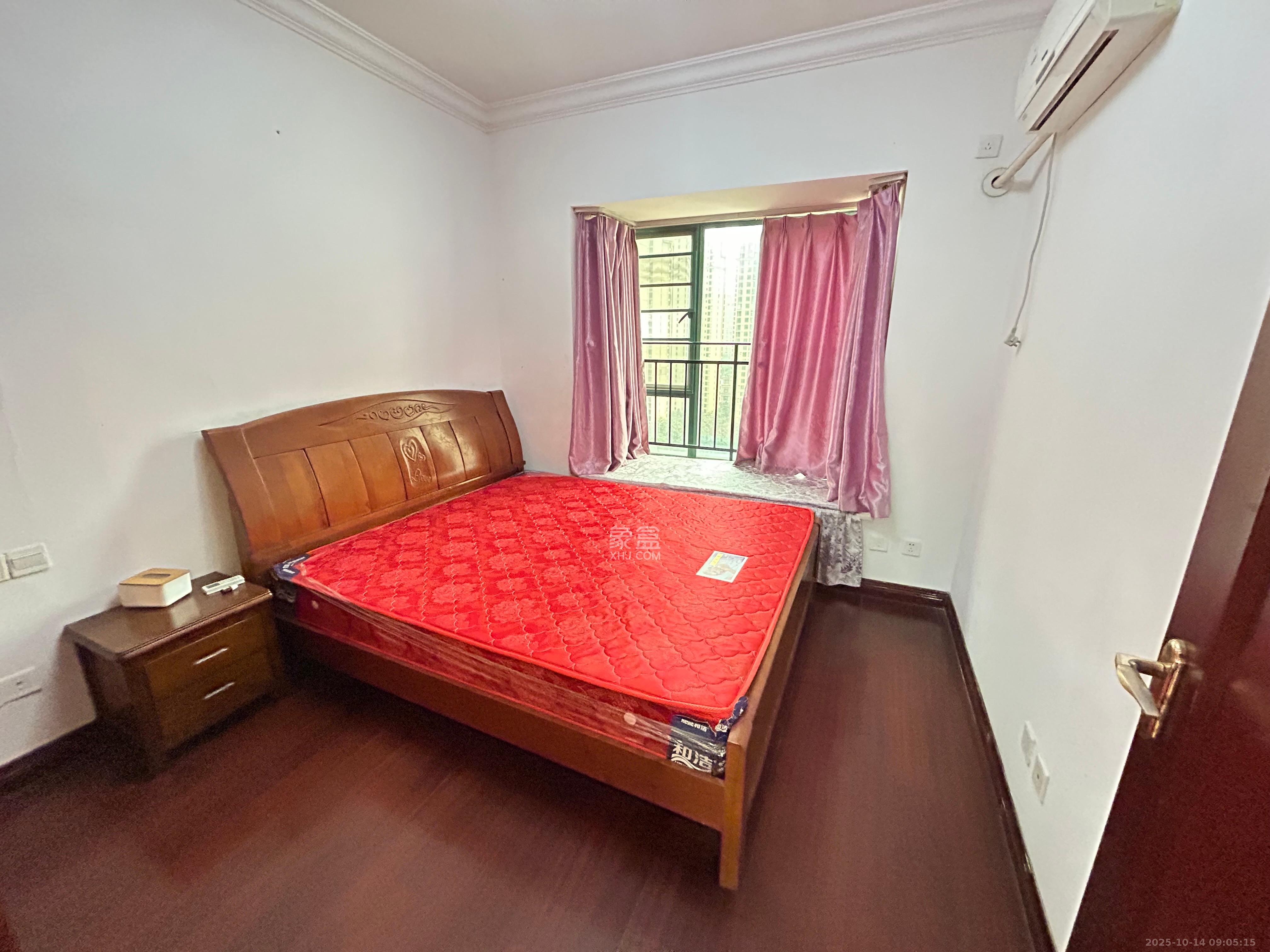 富基世纪公园  3室1厅1卫    1600.0元/月室内图