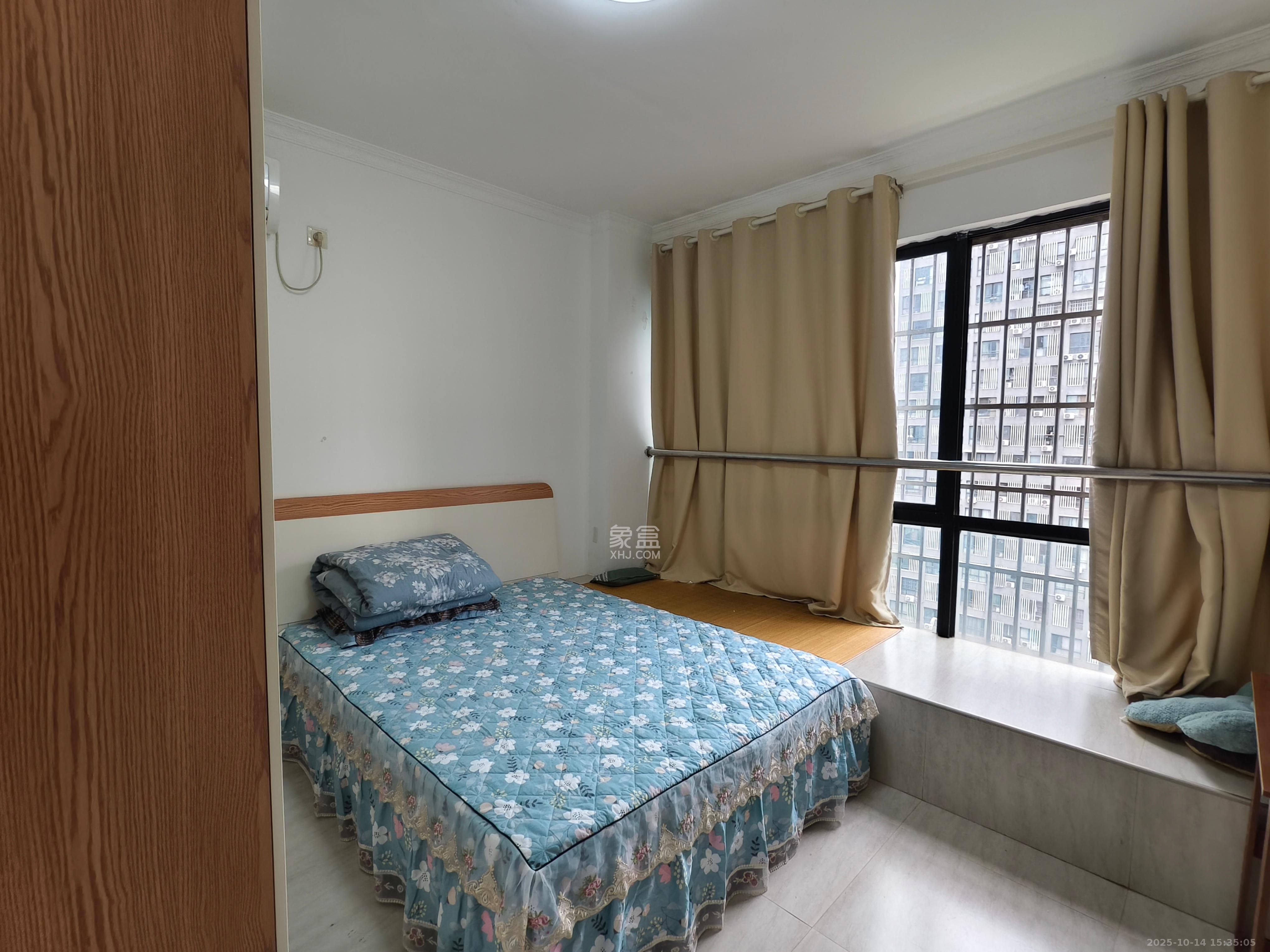 长大彩虹都  3室2厅1卫    2300.0元/月 长大彩虹都  3室2厅1卫    2300.0元/月室内图