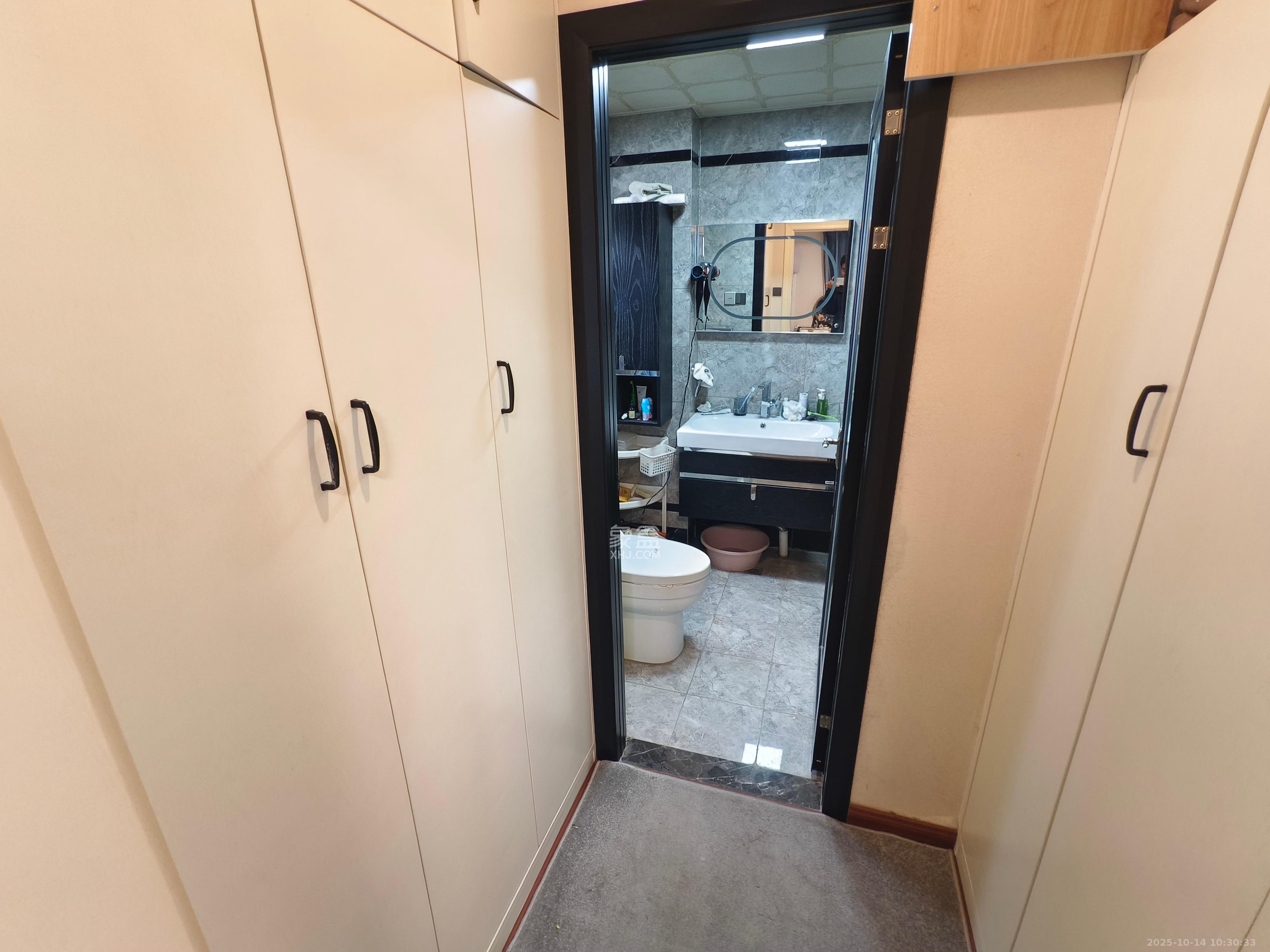 美洲故事高层 3室2厅2卫 4200.0元/月 美洲故事高层 3室2厅2卫 4200.0元/月室内图