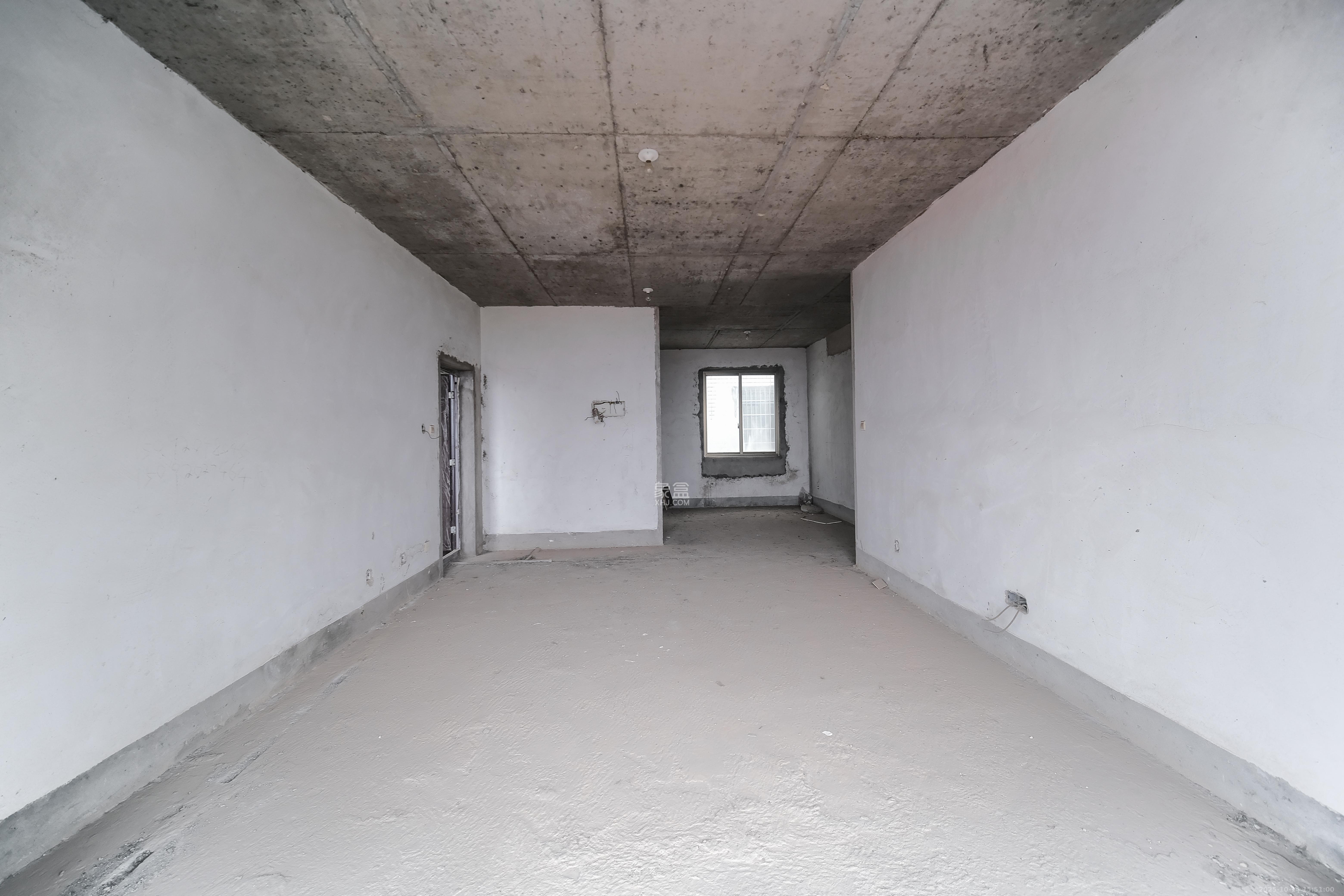 蟠龙欣苑 3室2厅2卫 48.5万 蟠龙欣苑 3室2厅2卫 48.5万客厅