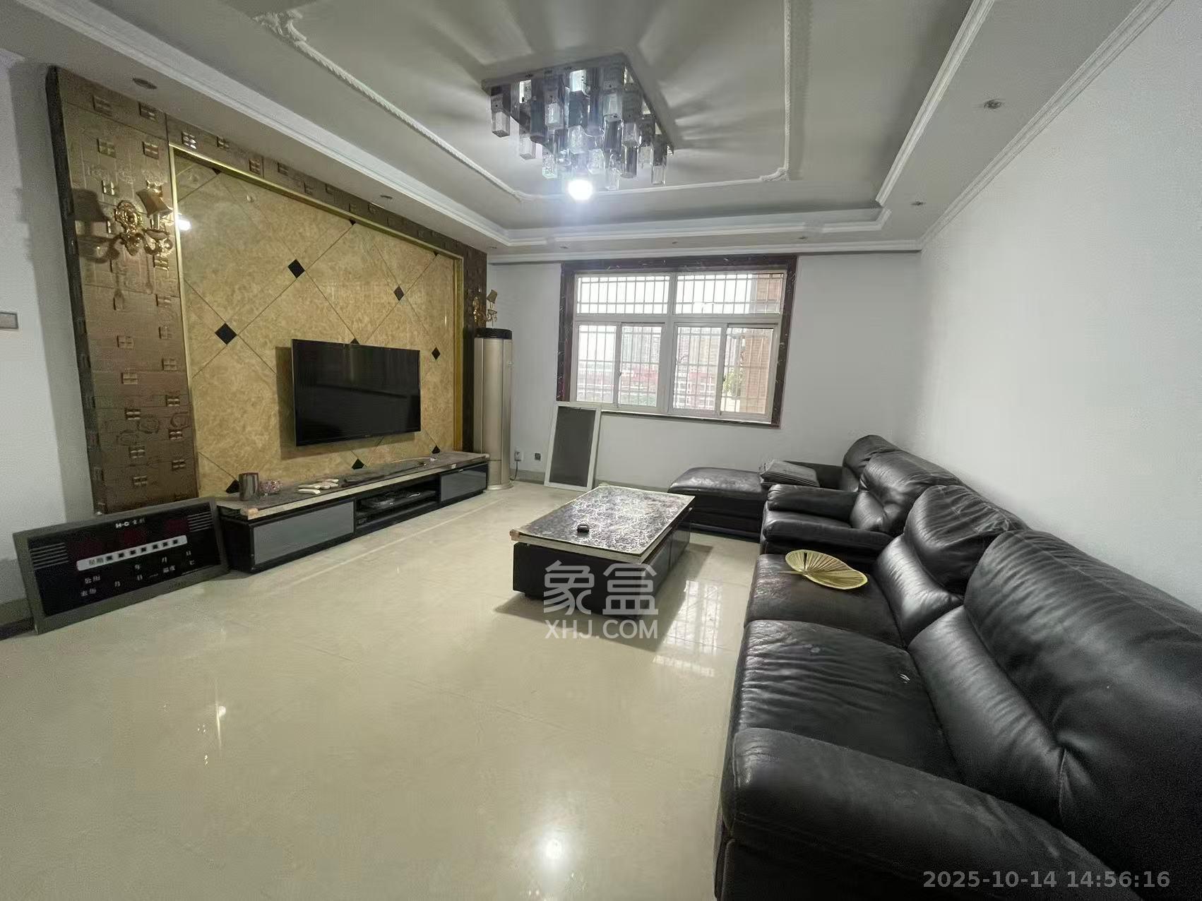 黎郡新宇熙春园  4室2厅2卫    2800.0元/月 黎郡新宇熙春园  4室2厅2卫    2800.0元/月