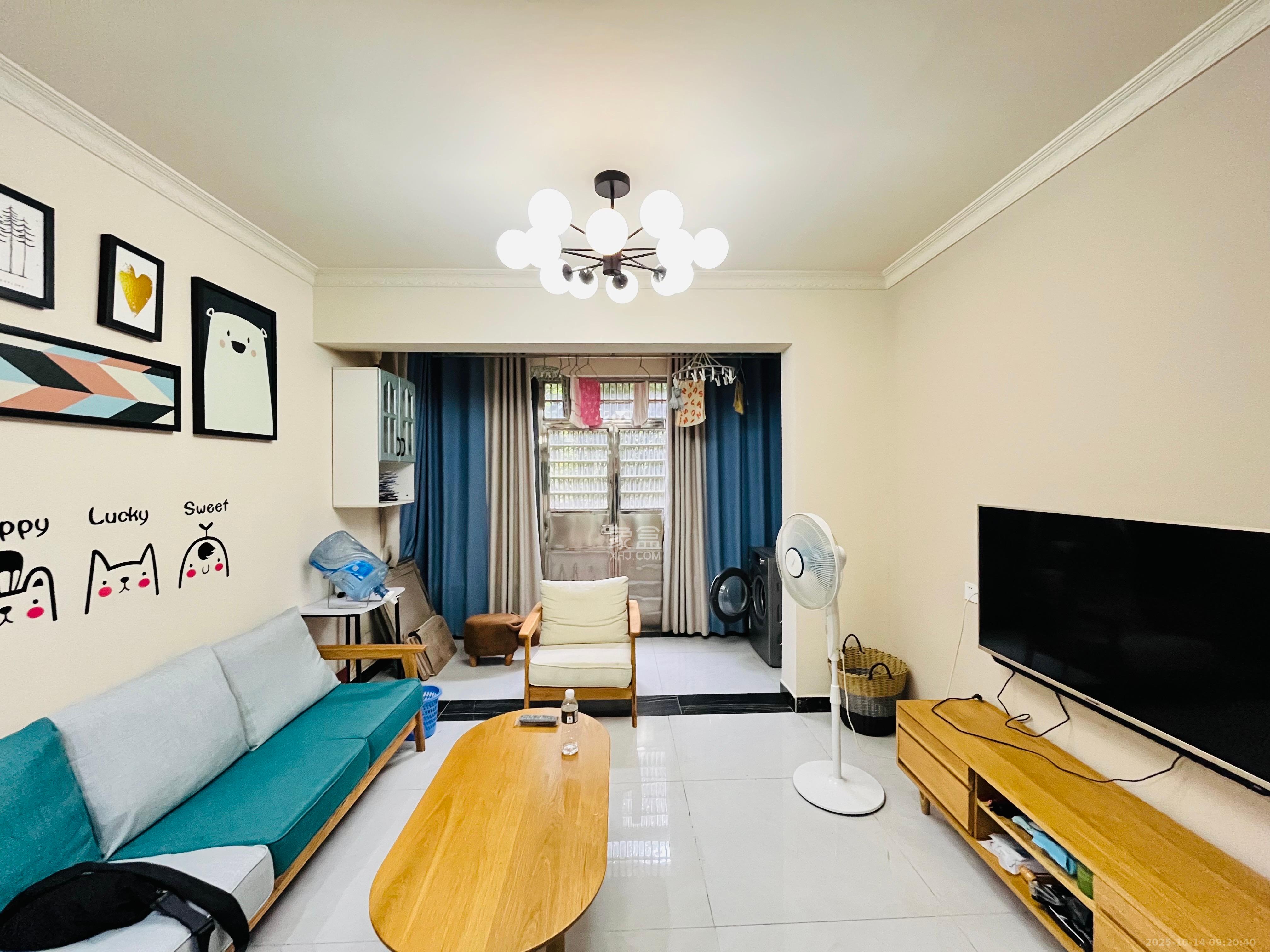 鑫远御文台二期  2室2厅1卫    2100.0元/月 鑫远御文台二期  2室2厅1卫    2100.0元/月室内图