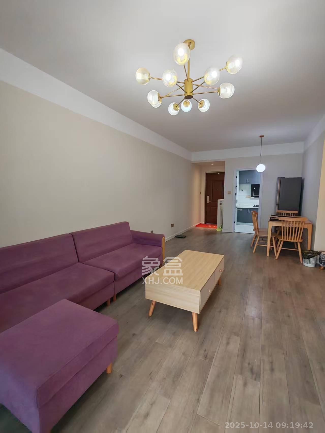 建发中央公园(建发美地)  3室2厅1卫    2900.0元/月 建发中央公园(建发美地)  3室2厅1卫    2900.0元/月