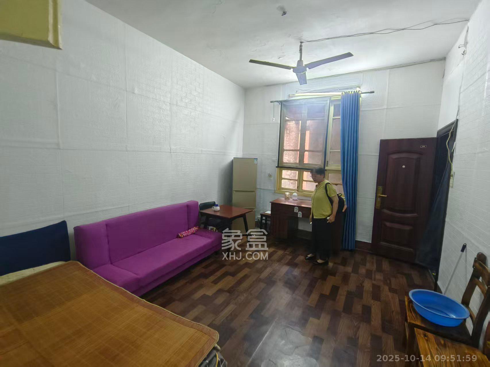 （上/下）黎家坡散盘  1室1厅1卫    800.0元/月室内图