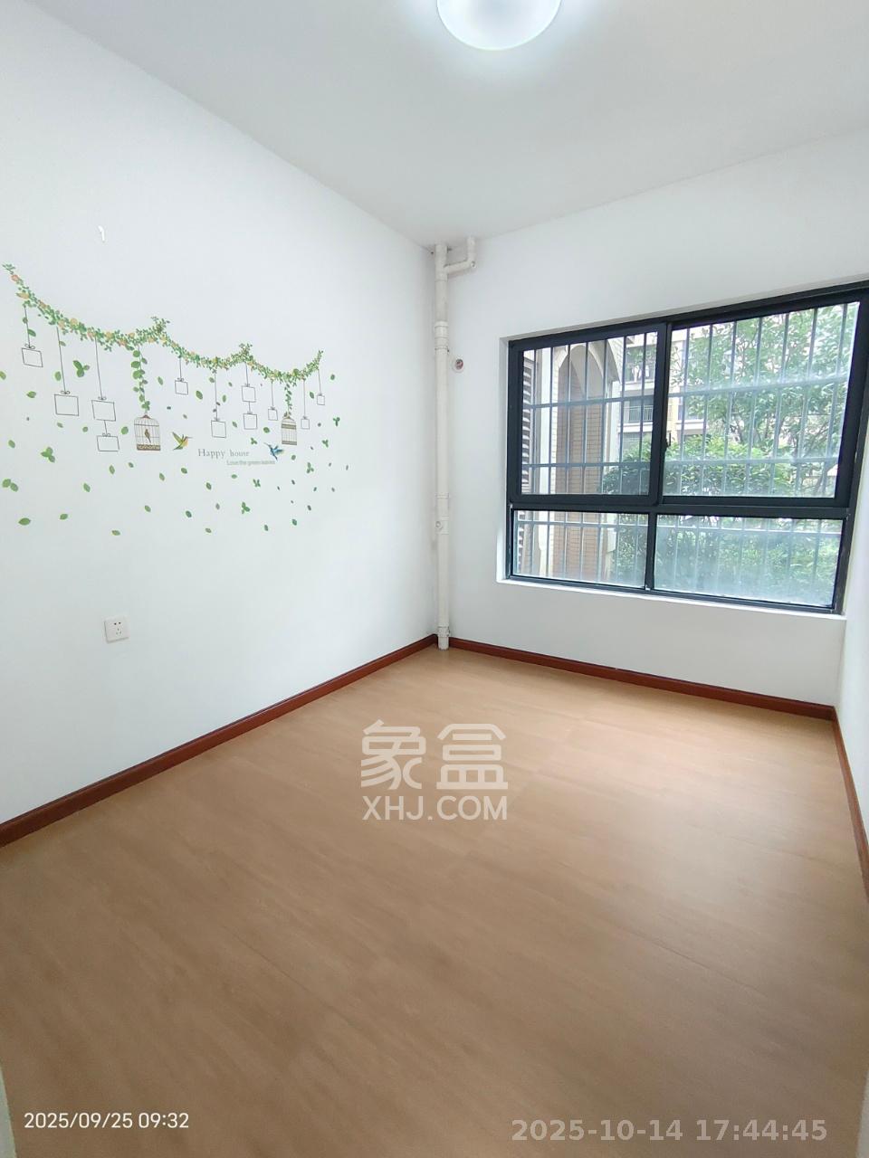 哈佛小镇（五矿哈佛小镇）  4室2厅2卫    2200.0元/月室内图