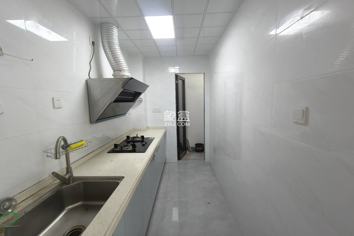 东站国际 1室1厅1卫 2300.0元/月 东站国际 1室1厅1卫 2300.0元/月室内图