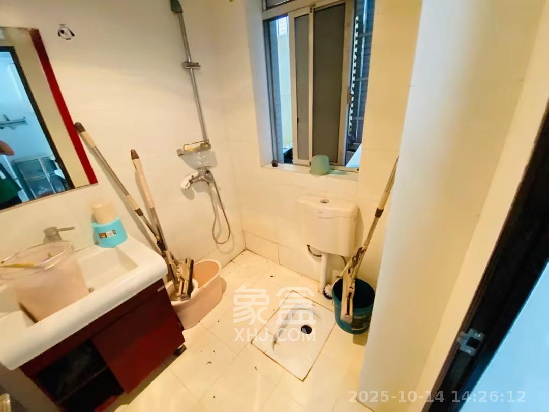 景泰雅苑（景江融城）  3室1厅1卫    3200.0元/月室内图