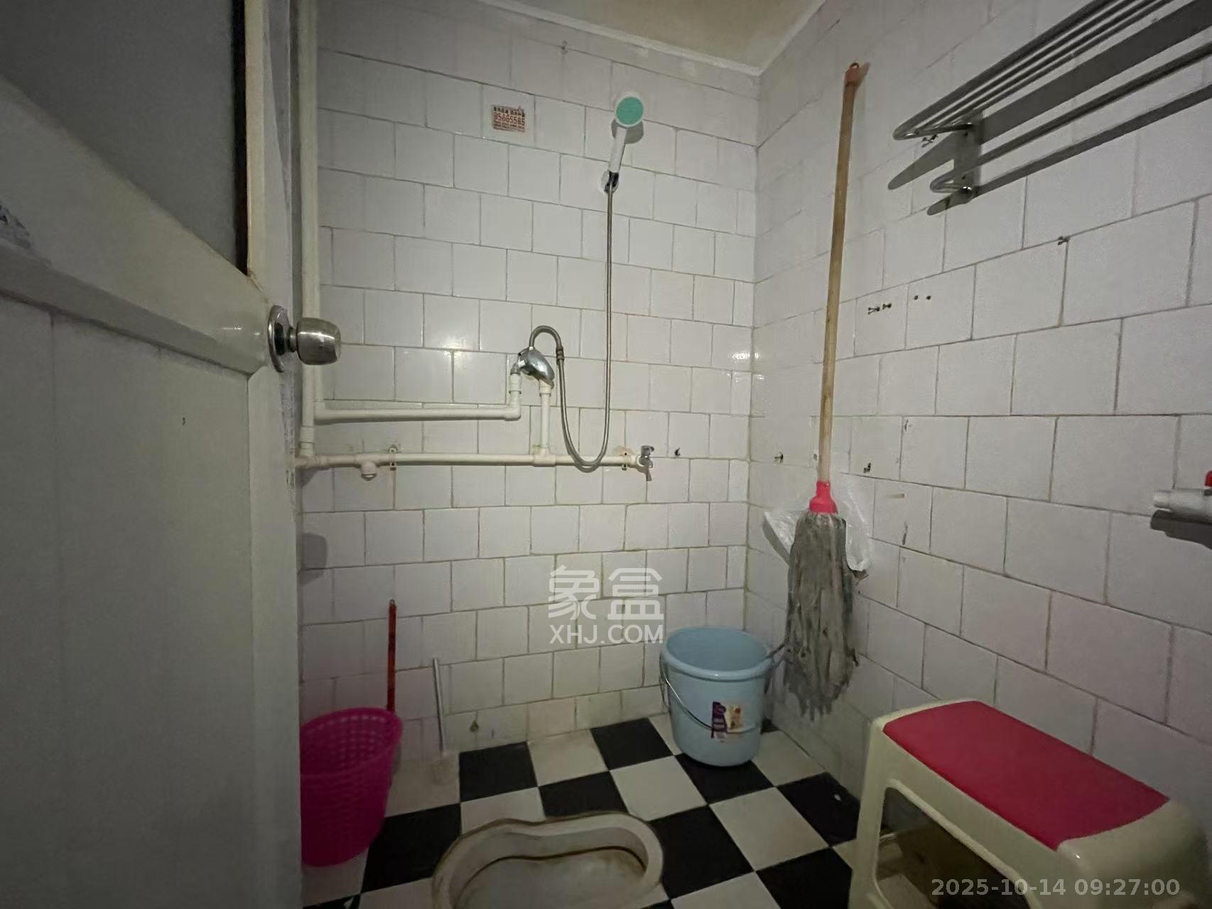 南湖公寓（万顺公寓）  2室1厅1卫    1400.0元/月室内图