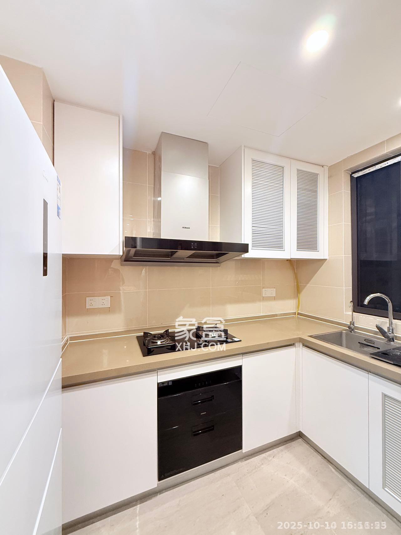 新力铂园（江山云著）  3室1厅1卫    4800.0元/月室内图