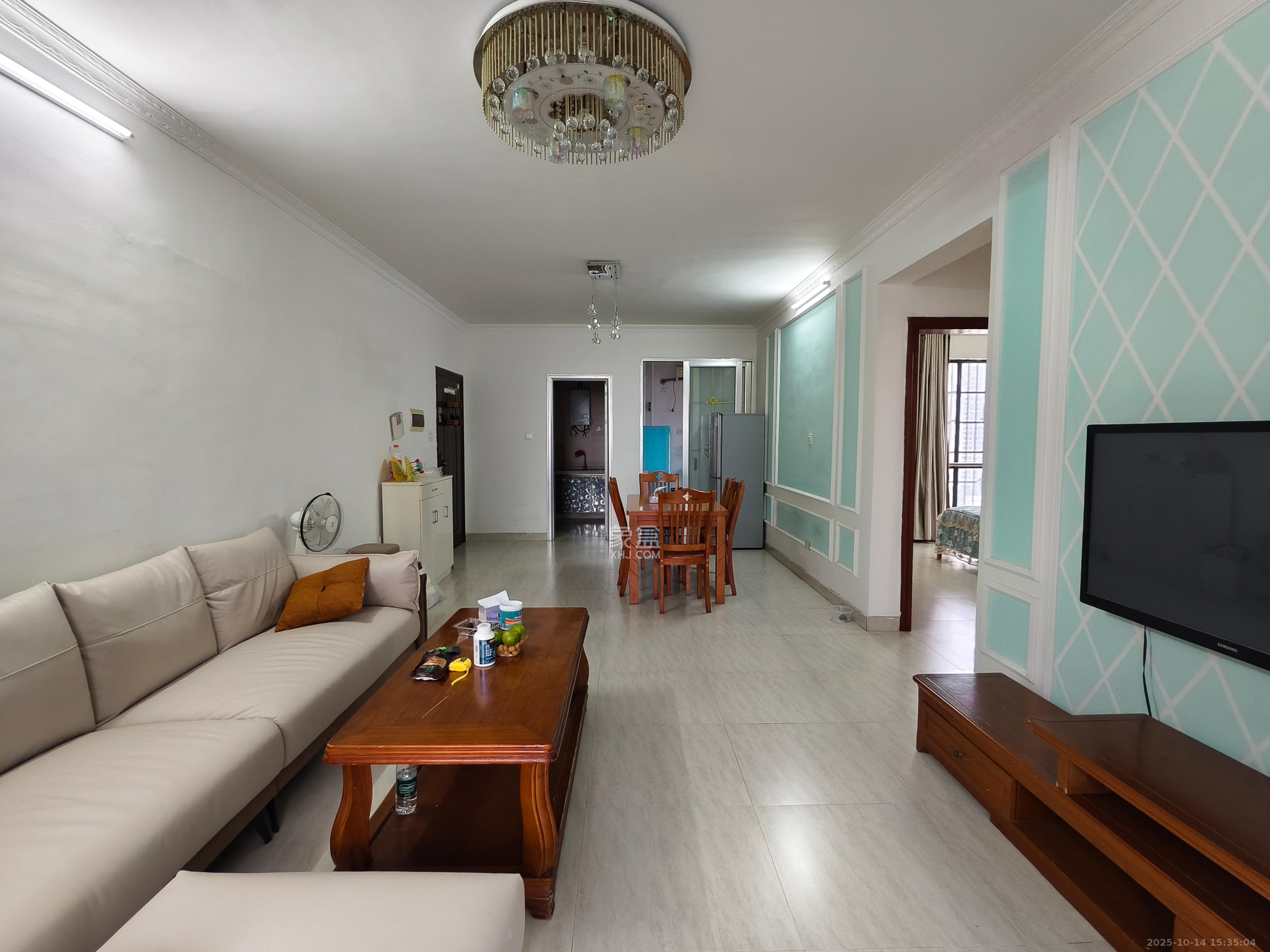 长大彩虹都  3室2厅1卫    2300.0元/月 长大彩虹都  3室2厅1卫    2300.0元/月室内图