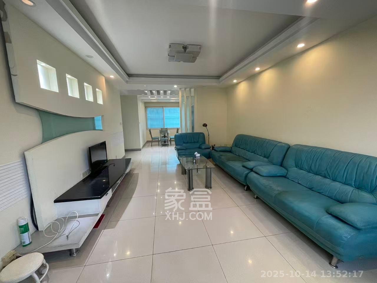 左家塘建材宿舍  3室2厅2卫    2100.0元/月室内图