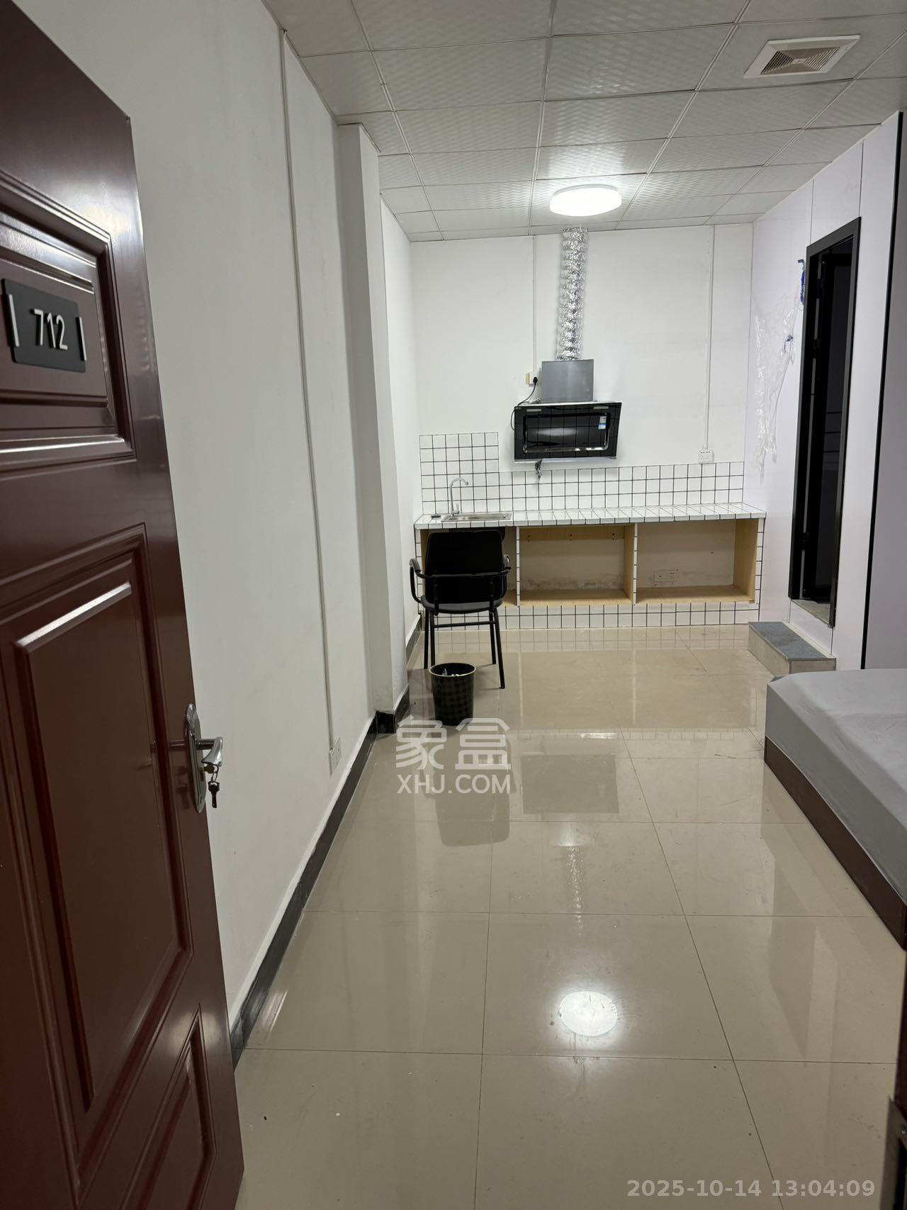 城市动力 1室1厅1卫 1300.0元/月 城市动力 1室1厅1卫 1300.0元/月室内图