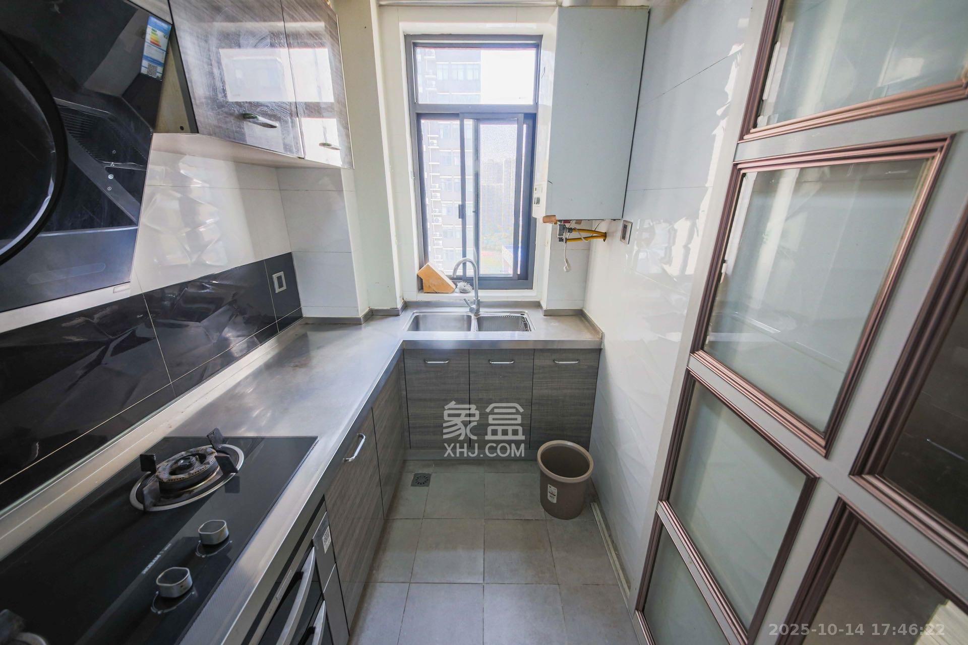 湘水熙园 4室2厅2卫 4000.0元/月 湘水熙园 4室2厅2卫 4000.0元/月室内图