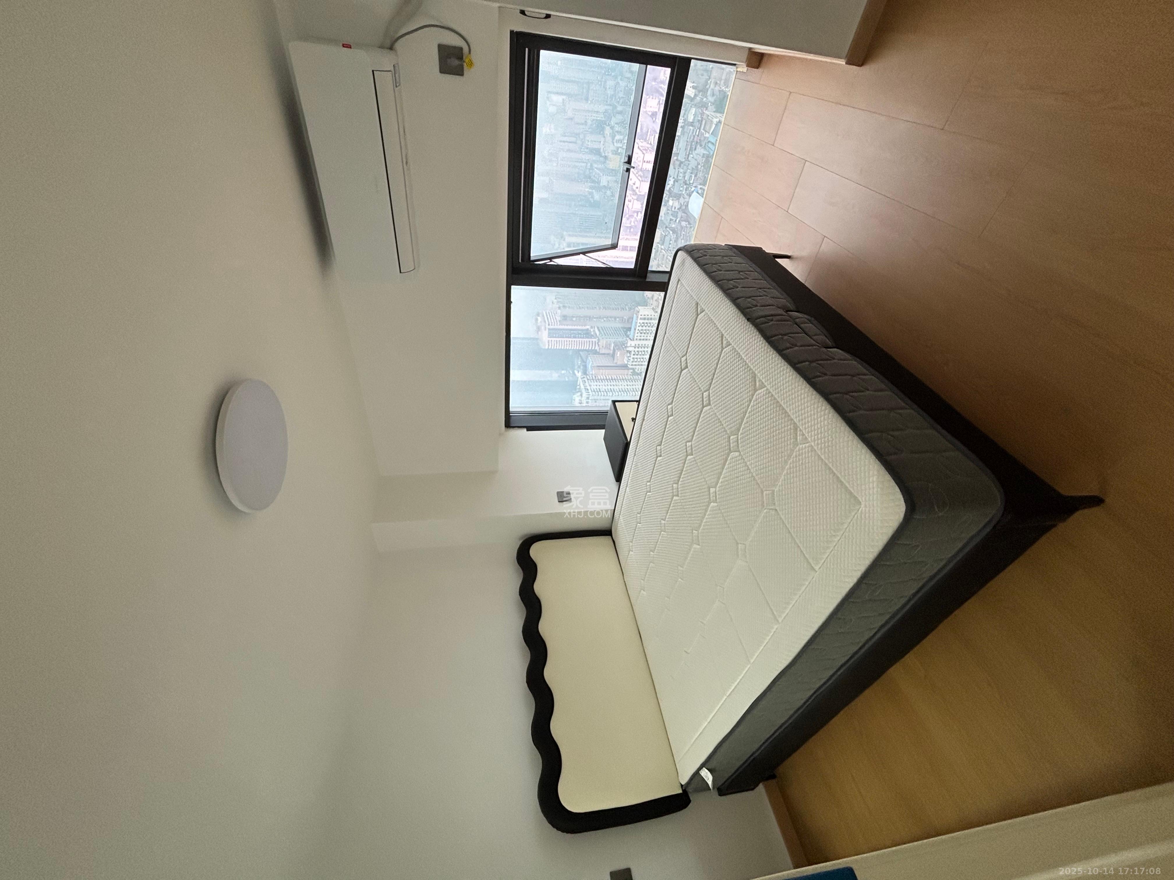 华润置地中心  1室0厅0卫    4200.0元/月室内图