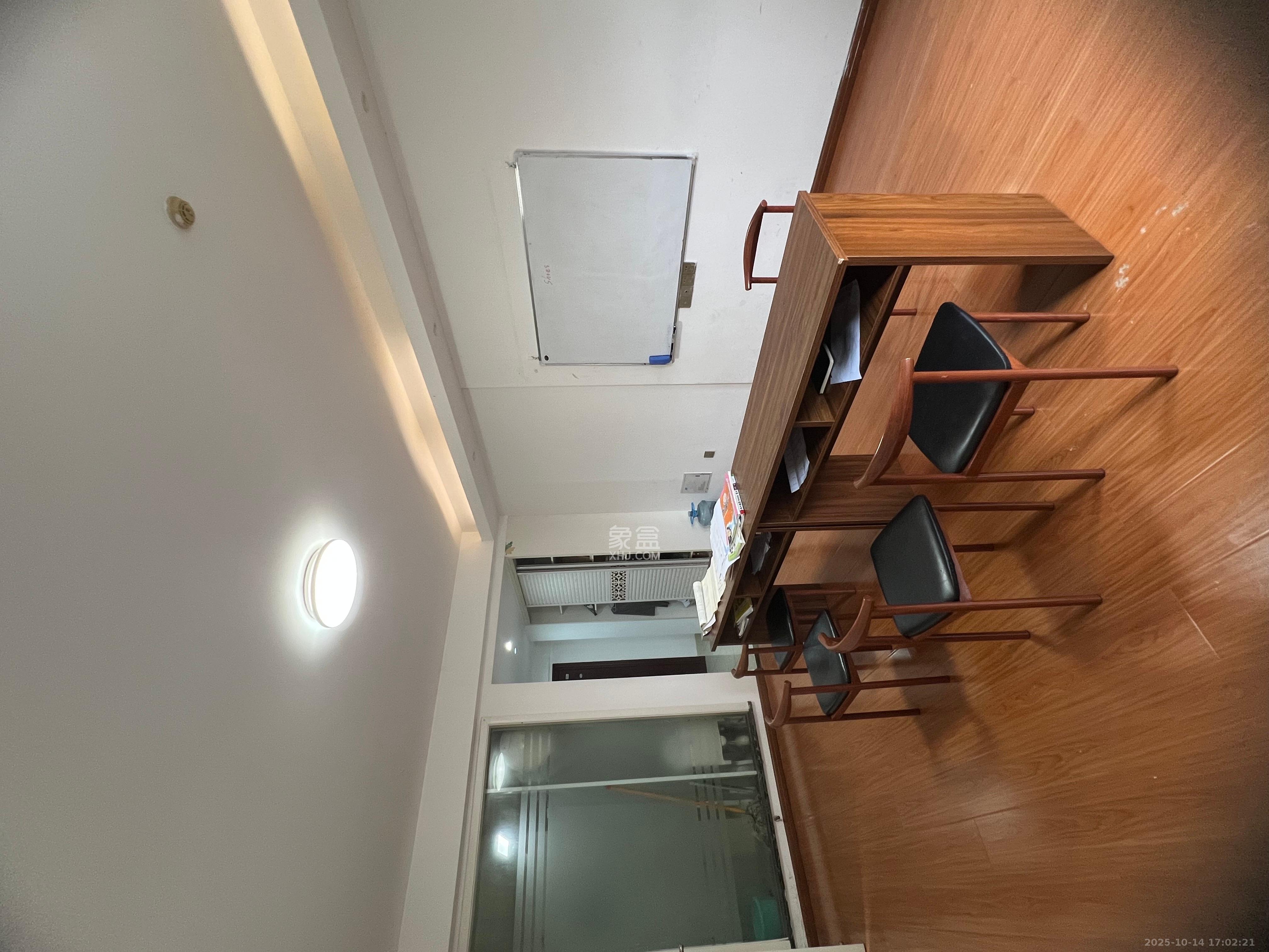 钰龙天下二期（钰龙佳园）  1室0厅0卫    3300.0元/月室内图