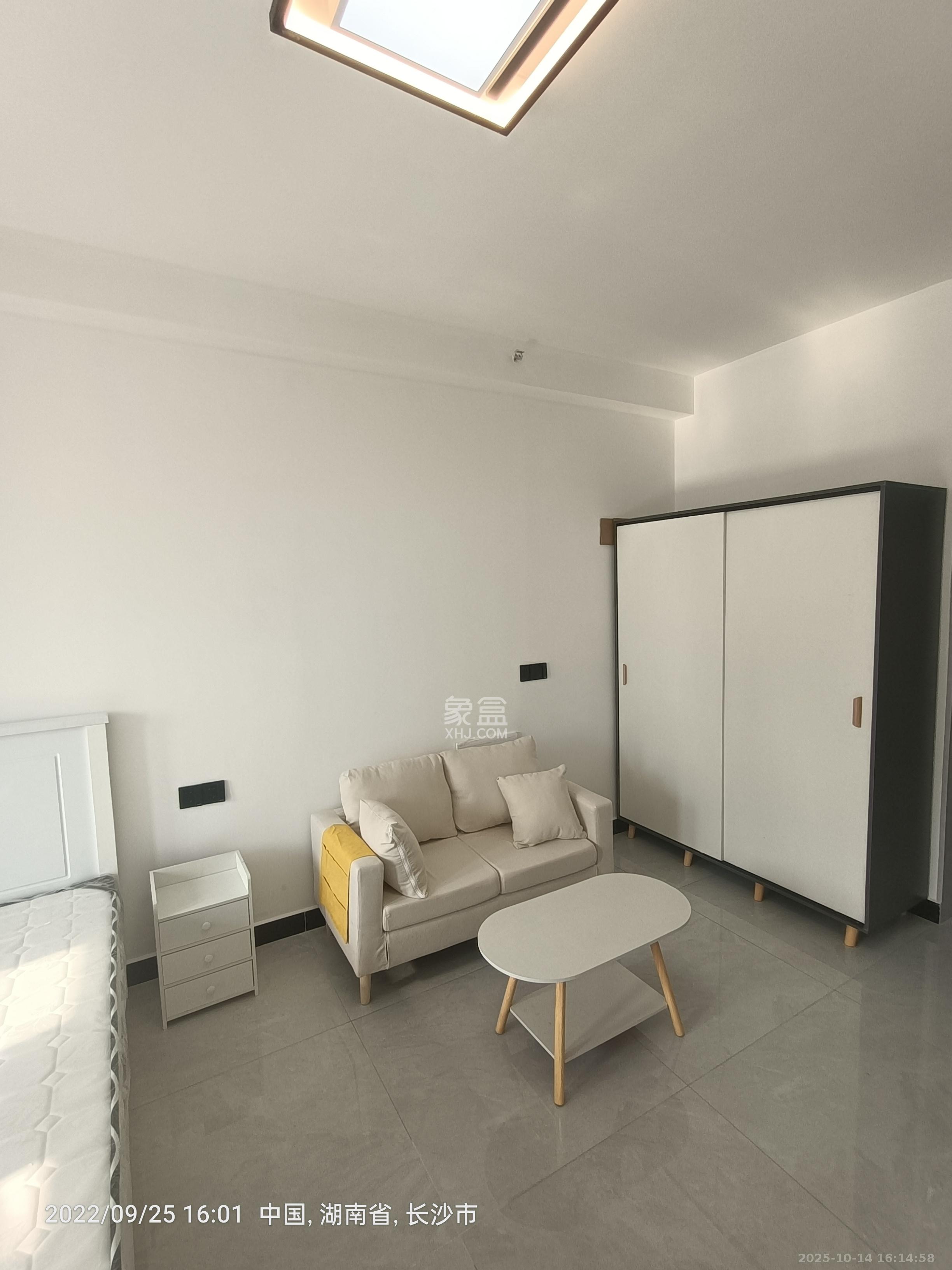 金地铂悦  1室0厅0卫    1100.0元/月室内图