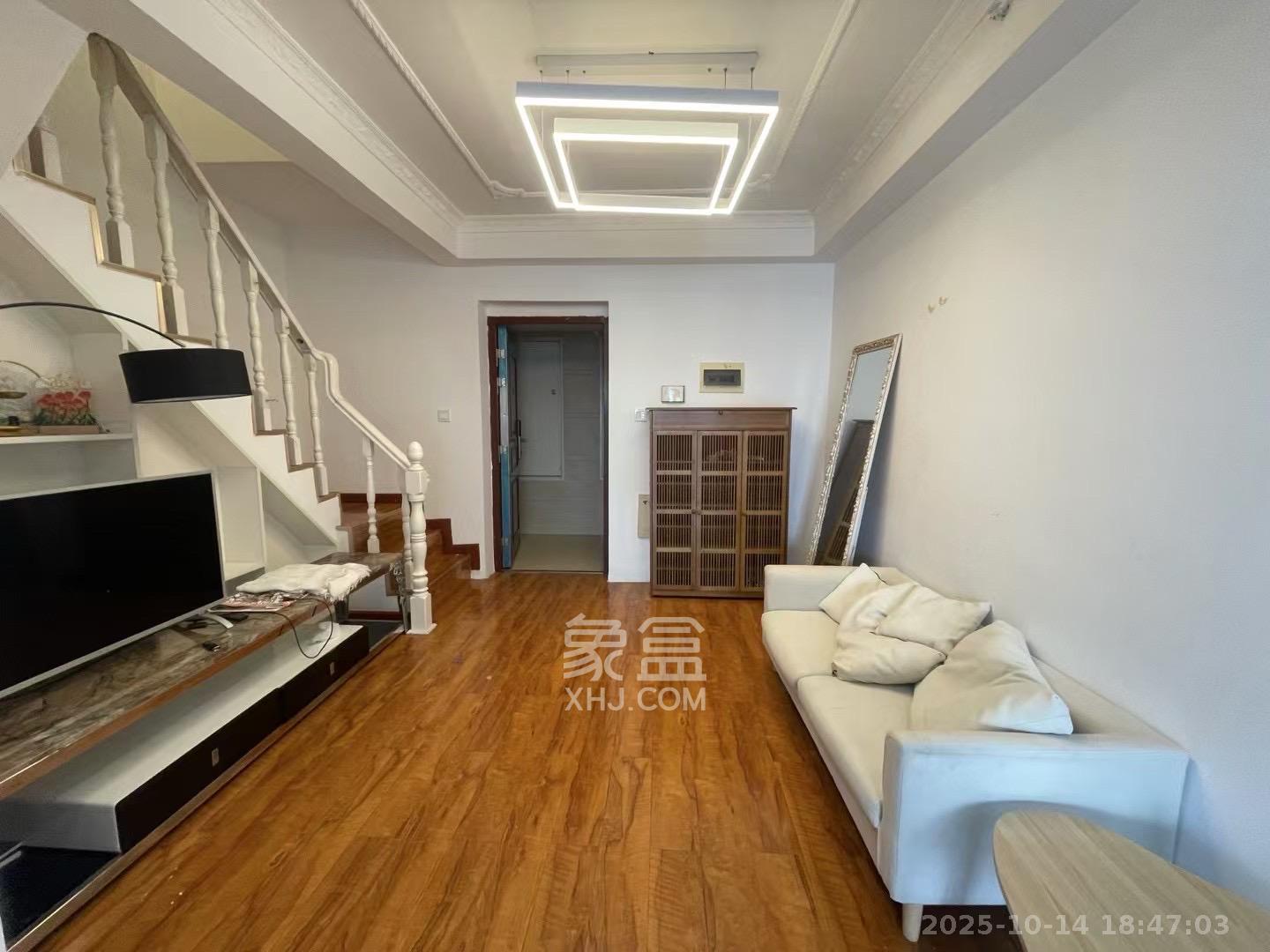 鸥波港湾  2室1厅2卫    2000.0元/月 鸥波港湾  2室1厅2卫    2000.0元/月室内图