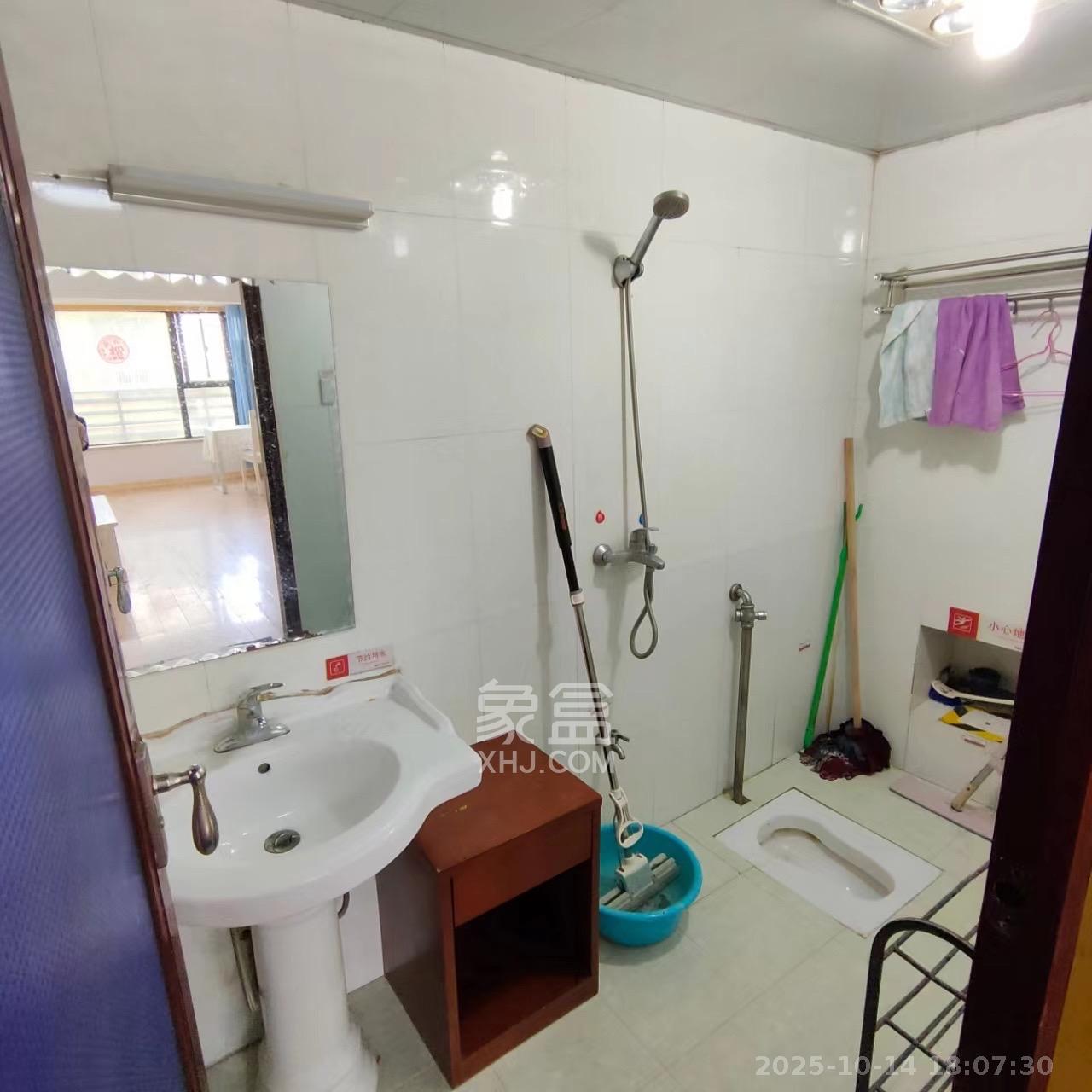 馨域公寓 2室1厅1卫 3000.0元/月 馨域公寓 2室1厅1卫 3000.0元/月室内图