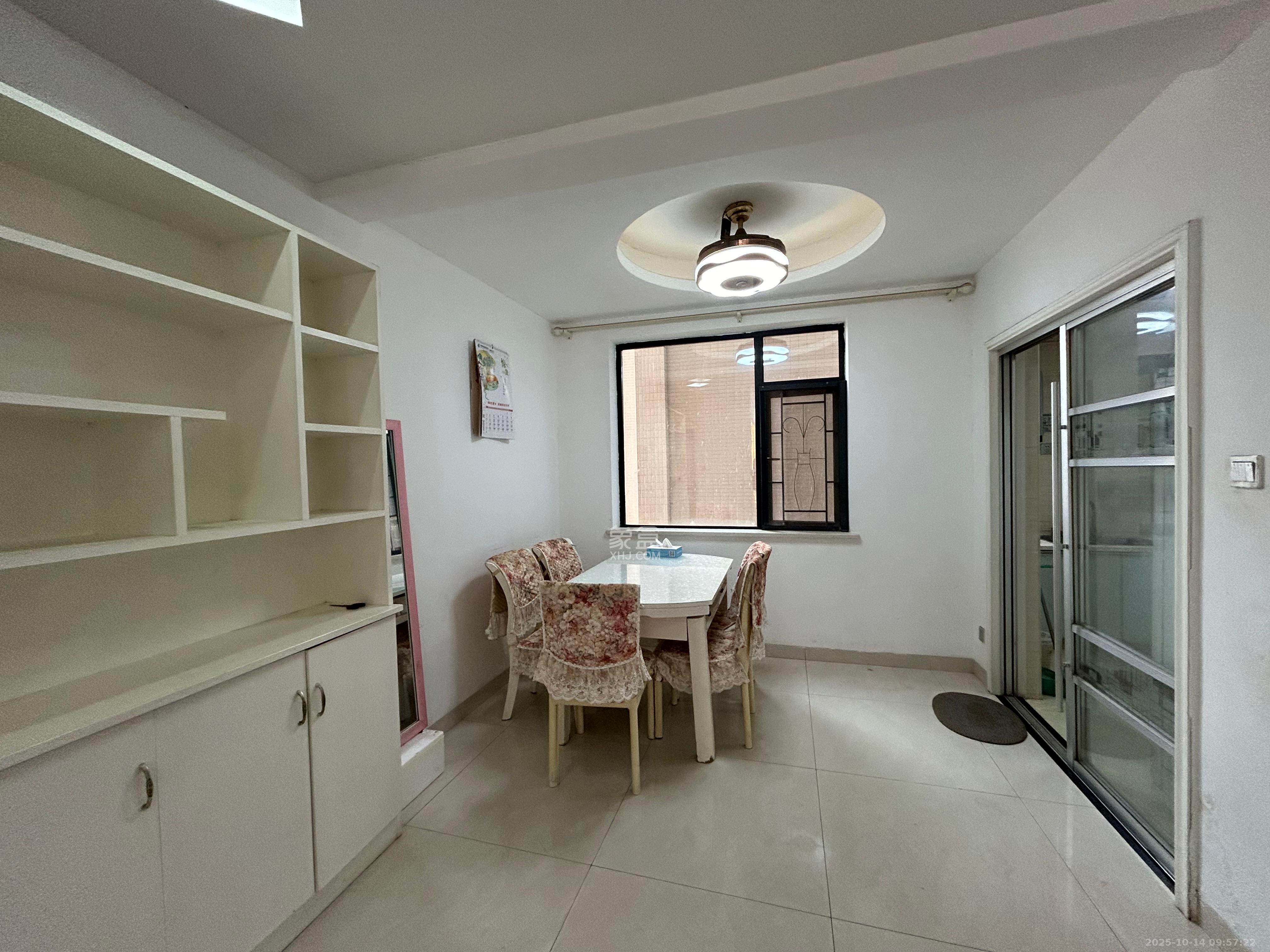 天元涉外景园B区 3室2厅1卫 2700.0元/月 天元涉外景园B区 3室2厅1卫 2700.0元/月室内图