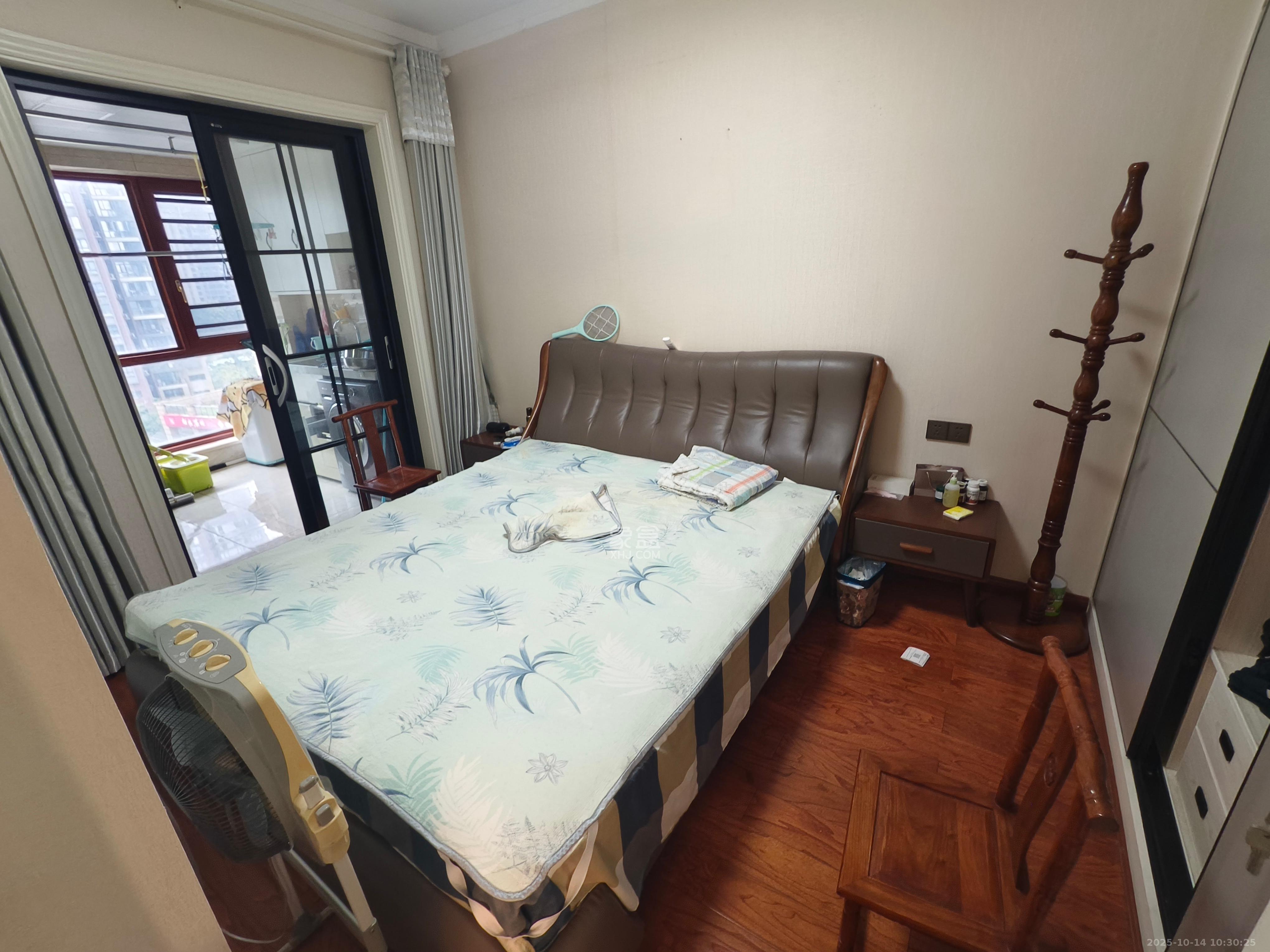 美洲故事高层  3室2厅2卫    4200.0元/月室内图