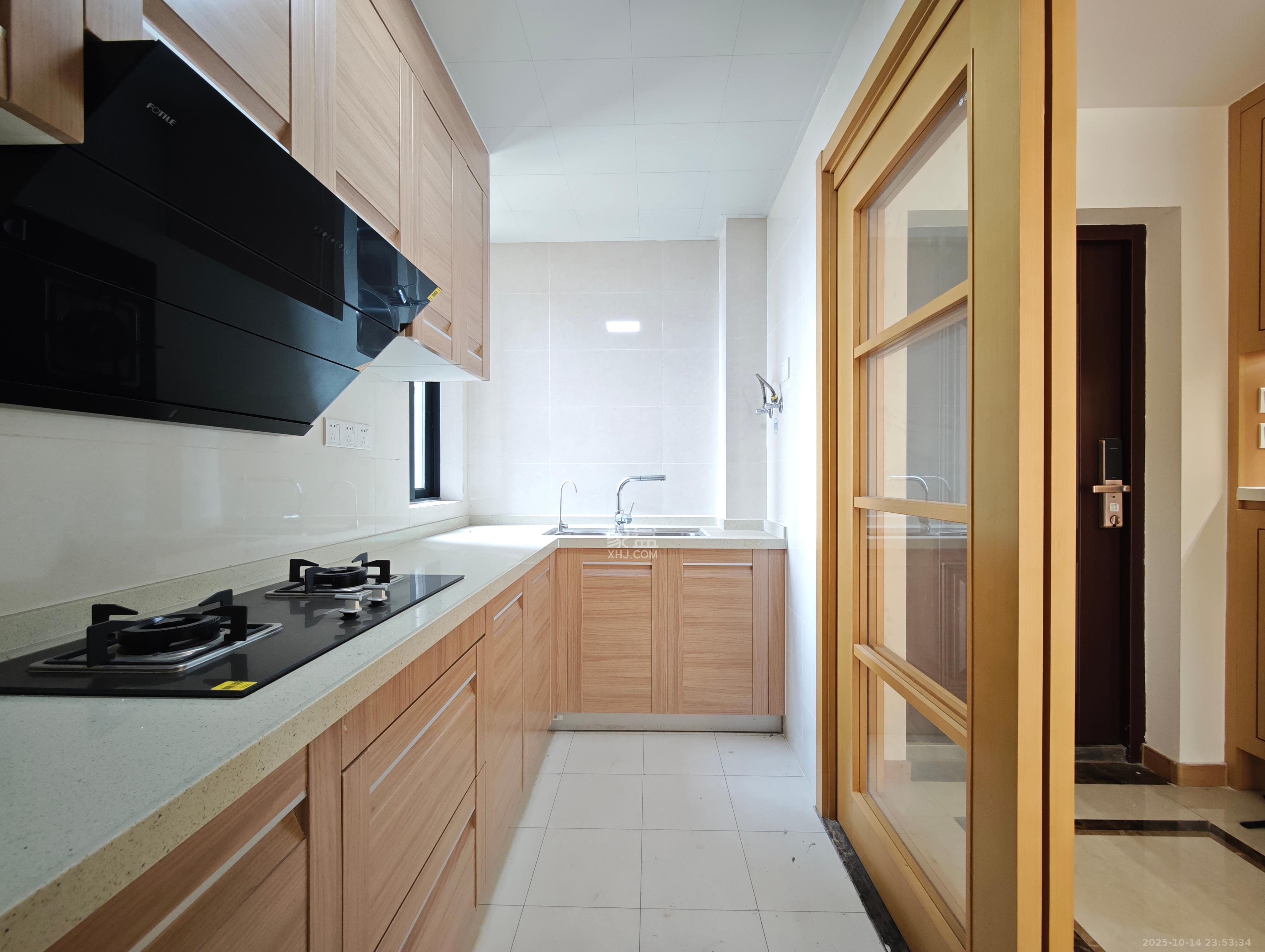 中建嘉和城凤凰台(中建瑞兴家园) 3室2厅1卫 75.0万 中建嘉和城凤凰台(中建瑞兴家园) 3室2厅1卫 75.0万其他