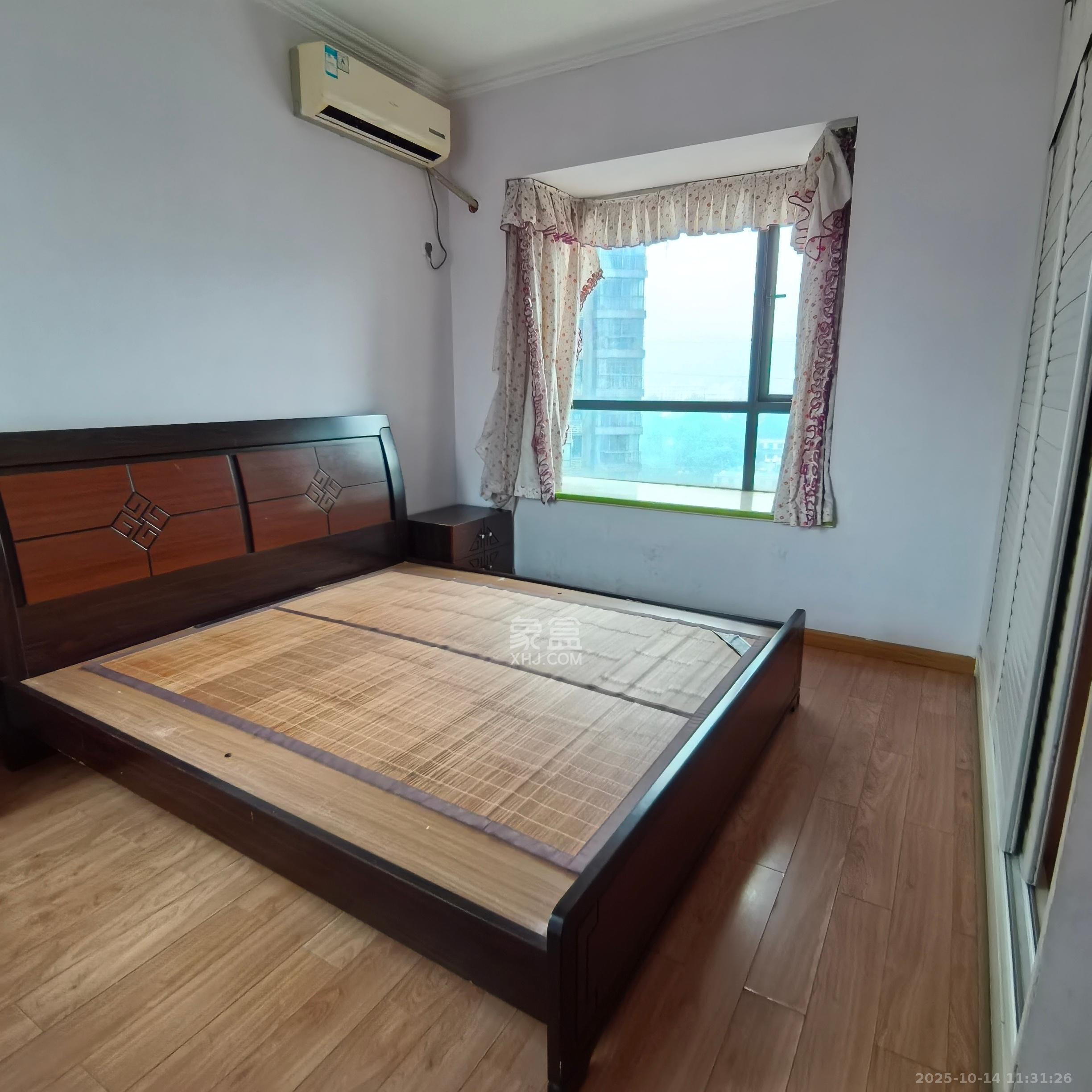 莱茵城 3室2厅2卫 2000.0元/月 莱茵城 3室2厅2卫 2000.0元/月室内图