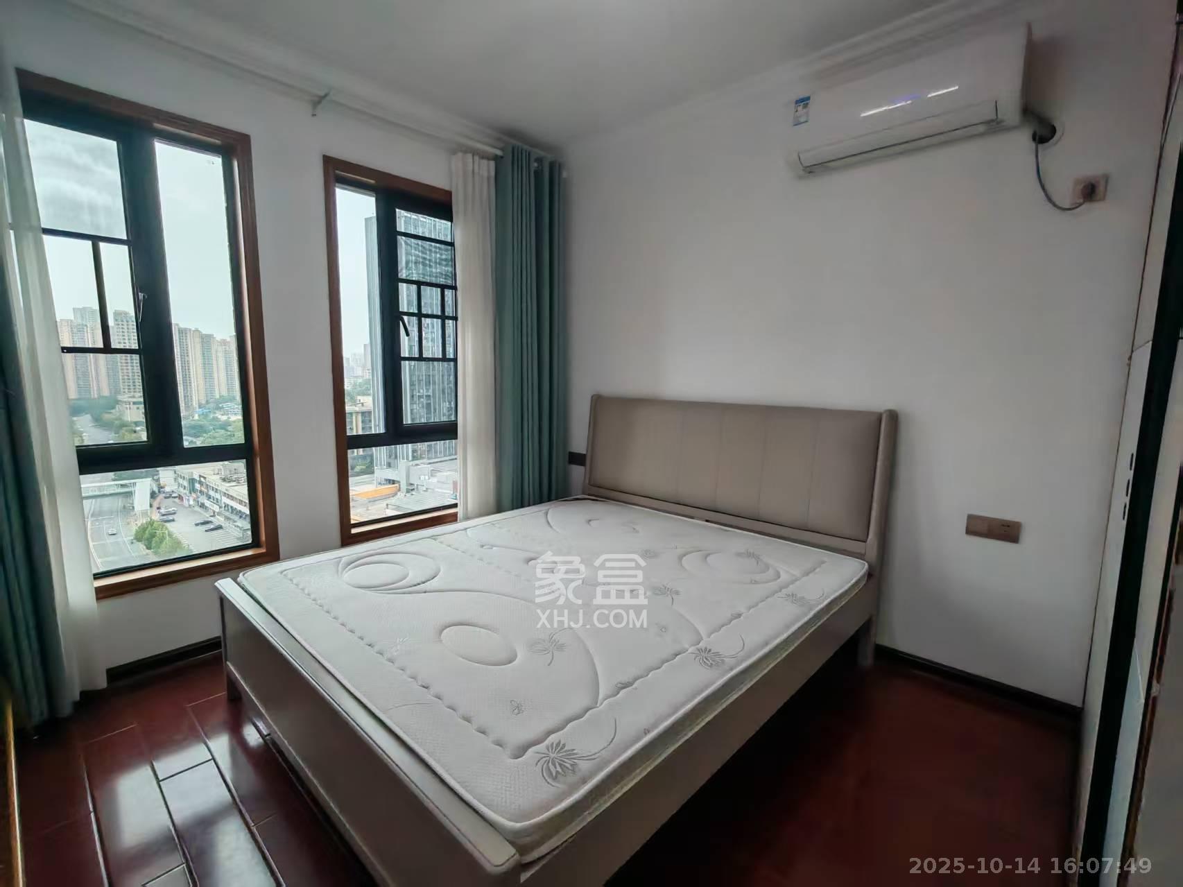 清溪川九号  2室2厅1卫    2500.0元/月 清溪川九号  2室2厅1卫    2500.0元/月室内图