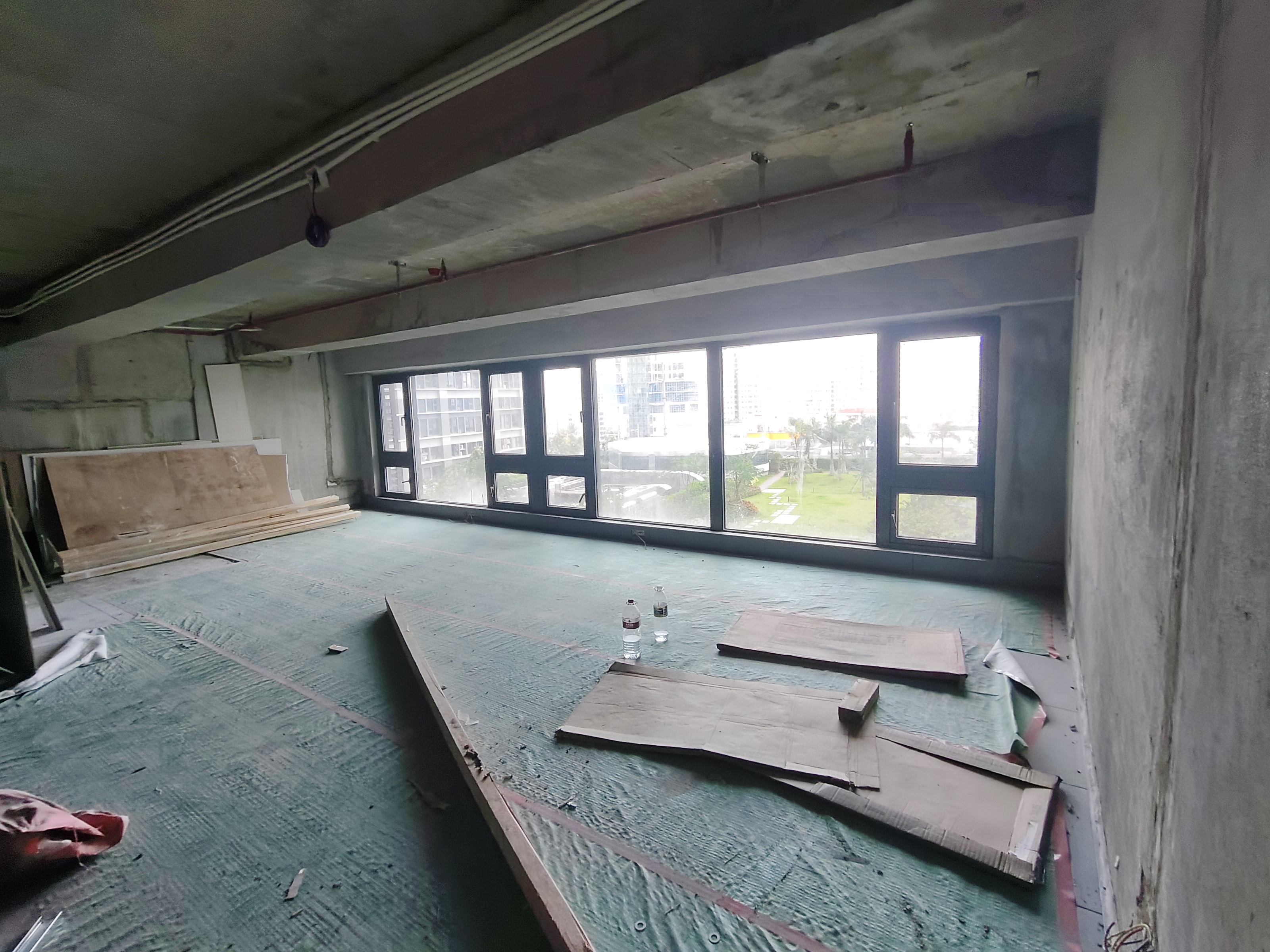 龙湖光年   220.0㎡      10000.0元/月室内图