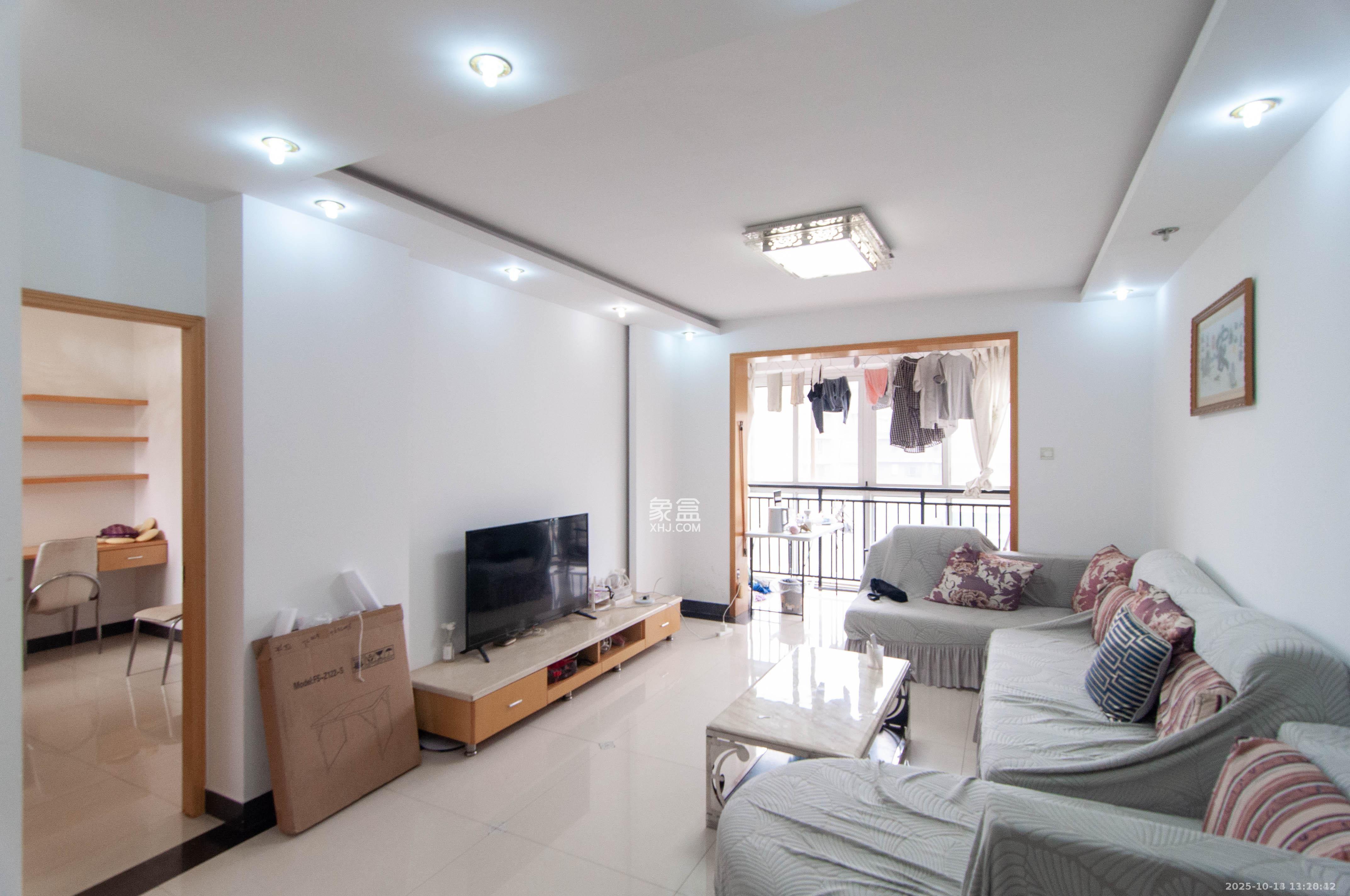 龙王港社区  3室2厅1卫    2300.0元/月 龙王港社区  3室2厅1卫    2300.0元/月