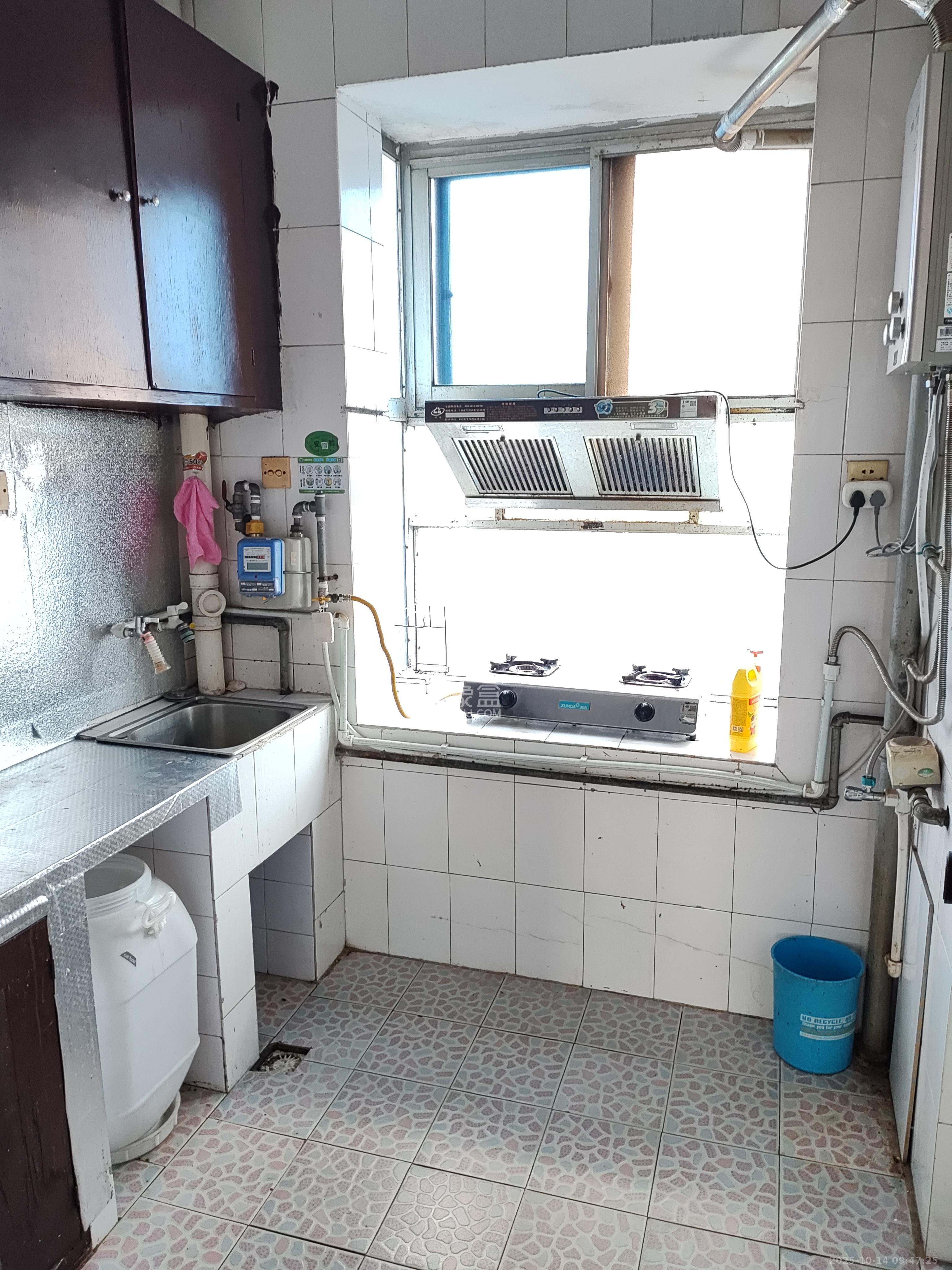 长探家园 2室2厅1卫 1350.0元/月 长探家园 2室2厅1卫 1350.0元/月室内图