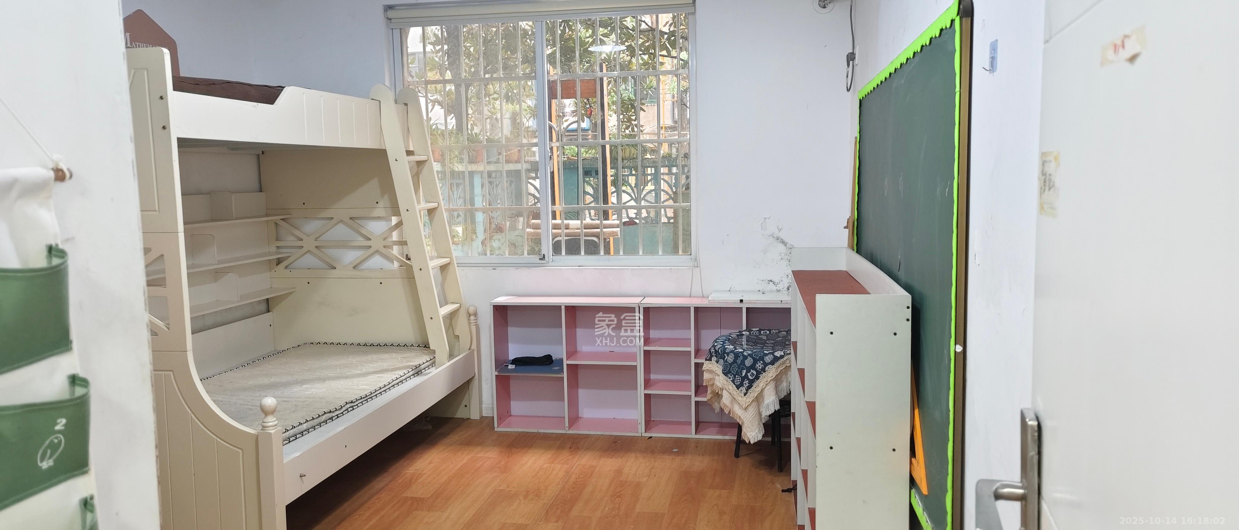 静宜园小区  3室2厅1卫    2400.0元/月 静宜园小区  3室2厅1卫    2400.0元/月室内图