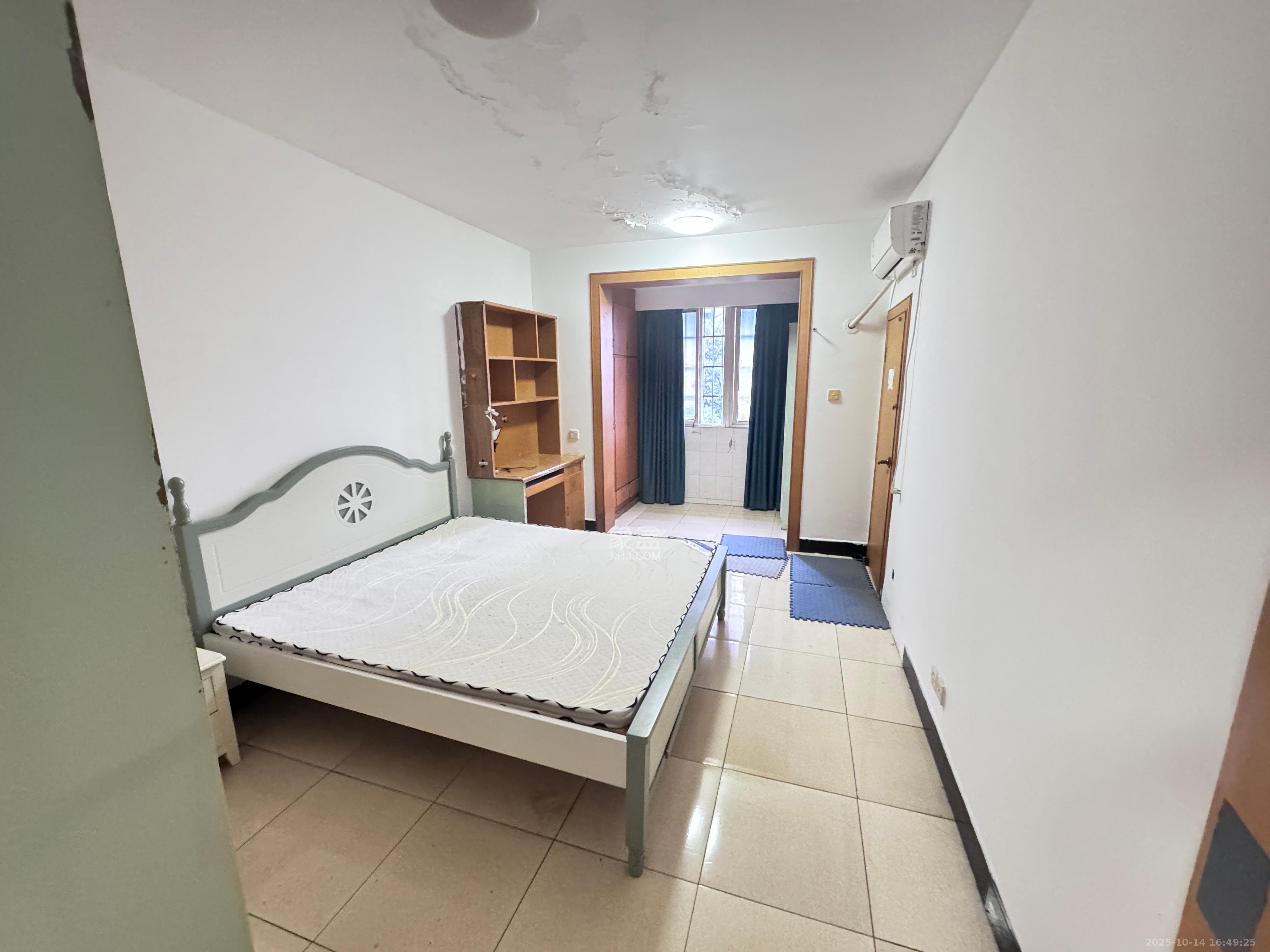 金蕾大厦  2室2厅1卫    1200.0元/月室内图