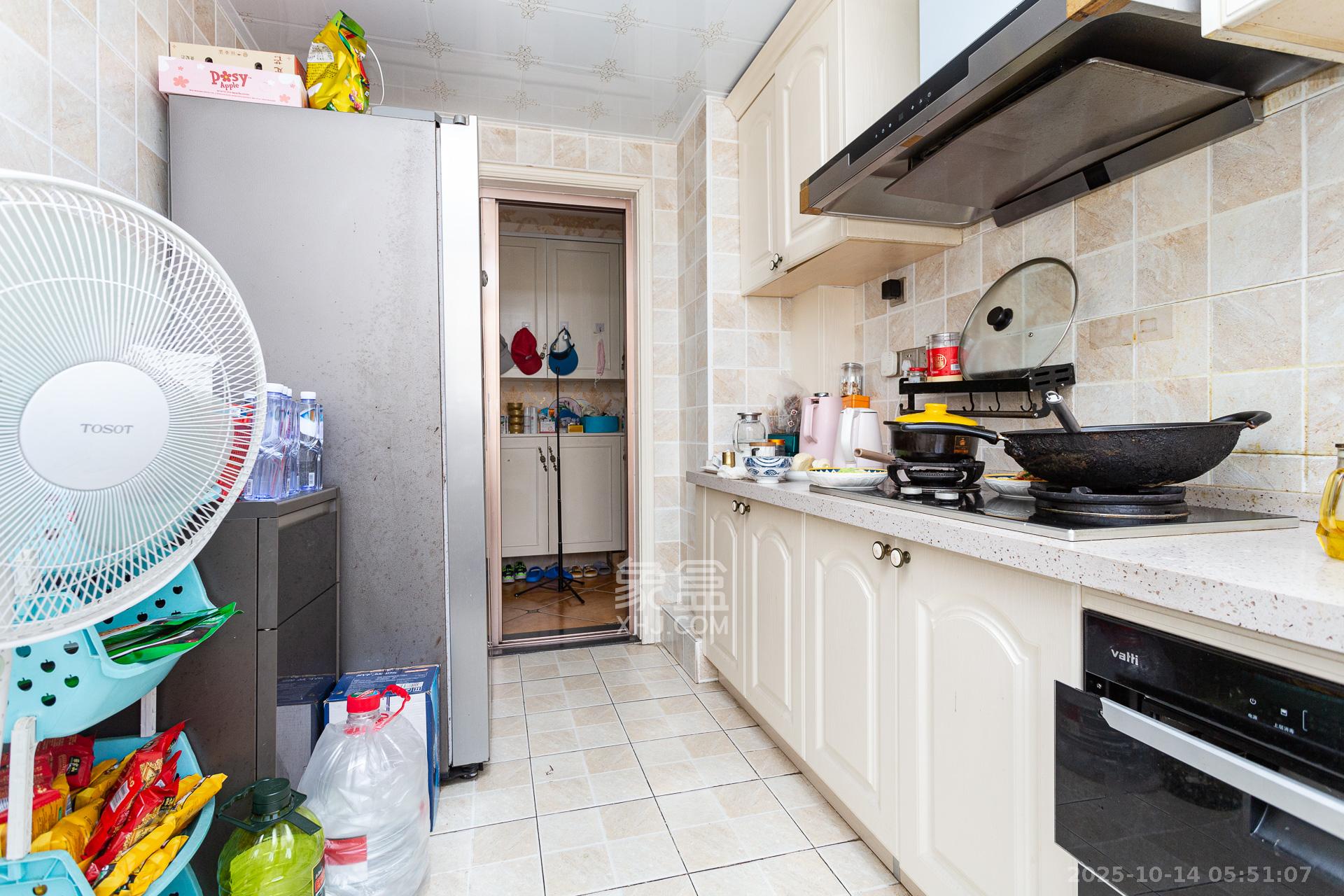 龙湖湘风原著（龙湖湘风星城）  4室2厅2卫    89.0万厨房