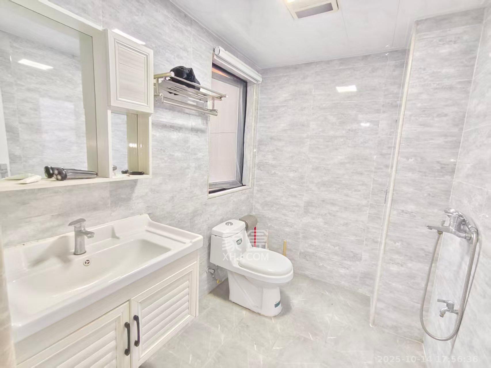 湘熙水郡（观澜海赋家园）  3室2厅2卫    2700.0元/月室内图