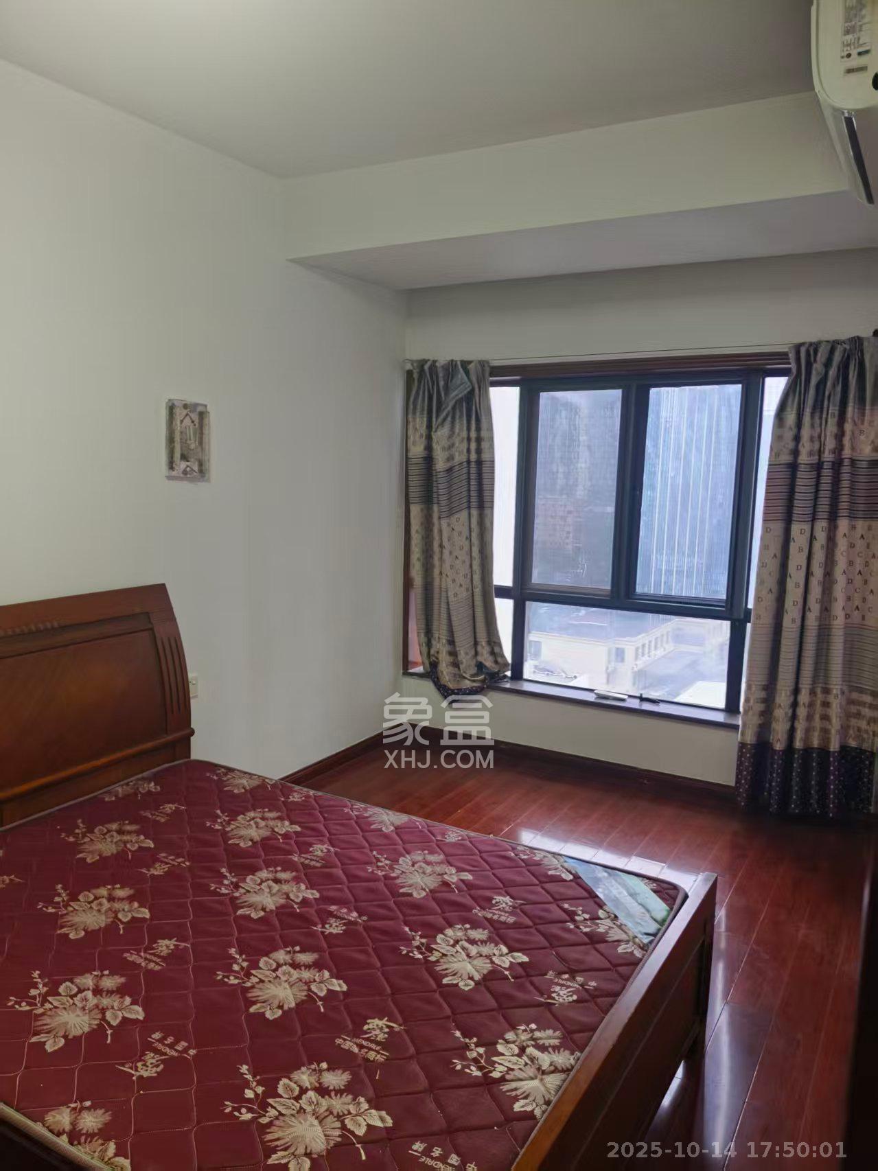 山水华景 2室1厅1卫 2300.0元/月 山水华景 2室1厅1卫 2300.0元/月室内图