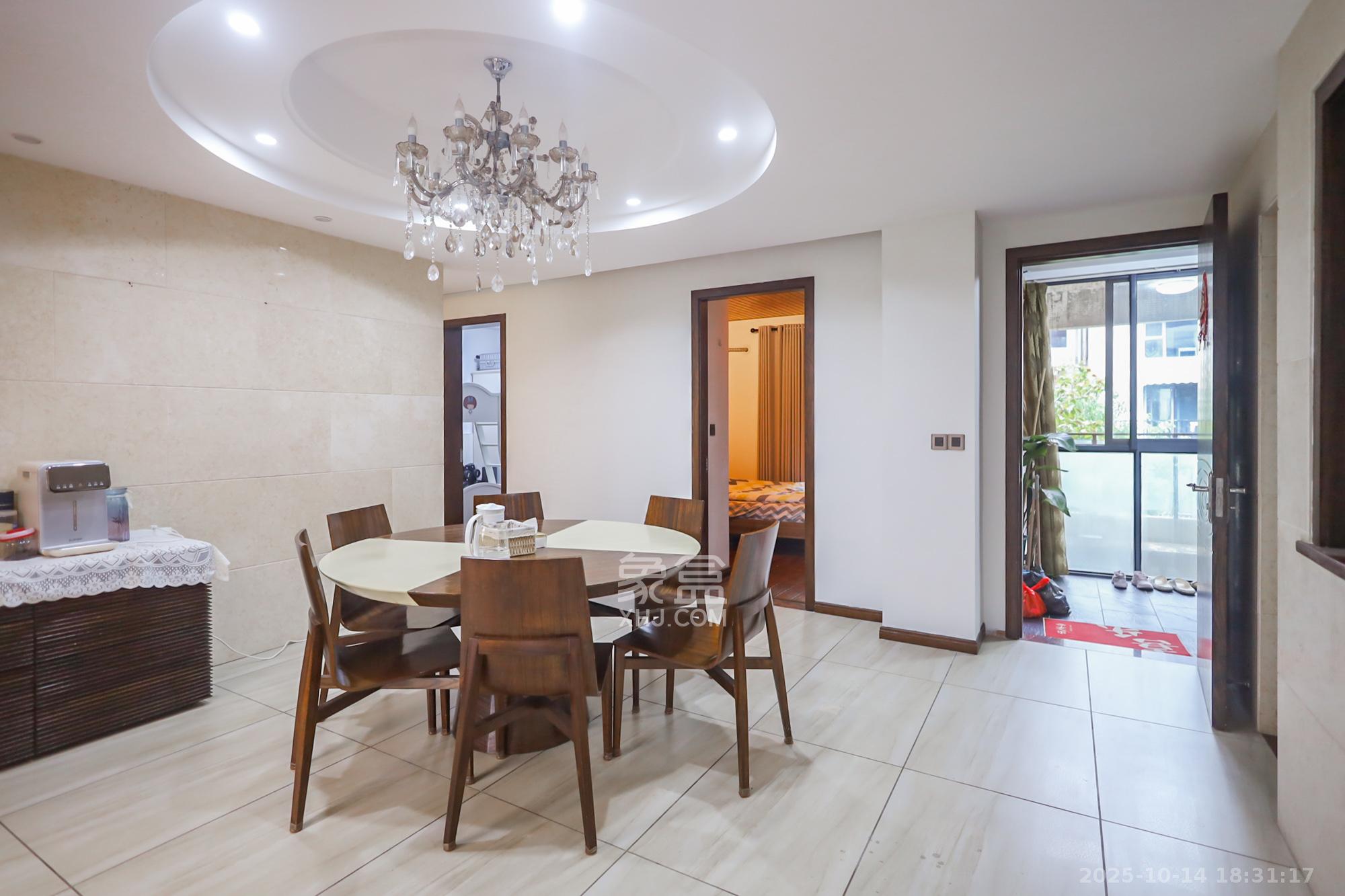 西山汇景一、二期 4室2厅2卫 240.0万 西山汇景一、二期 4室2厅2卫 240.0万其他