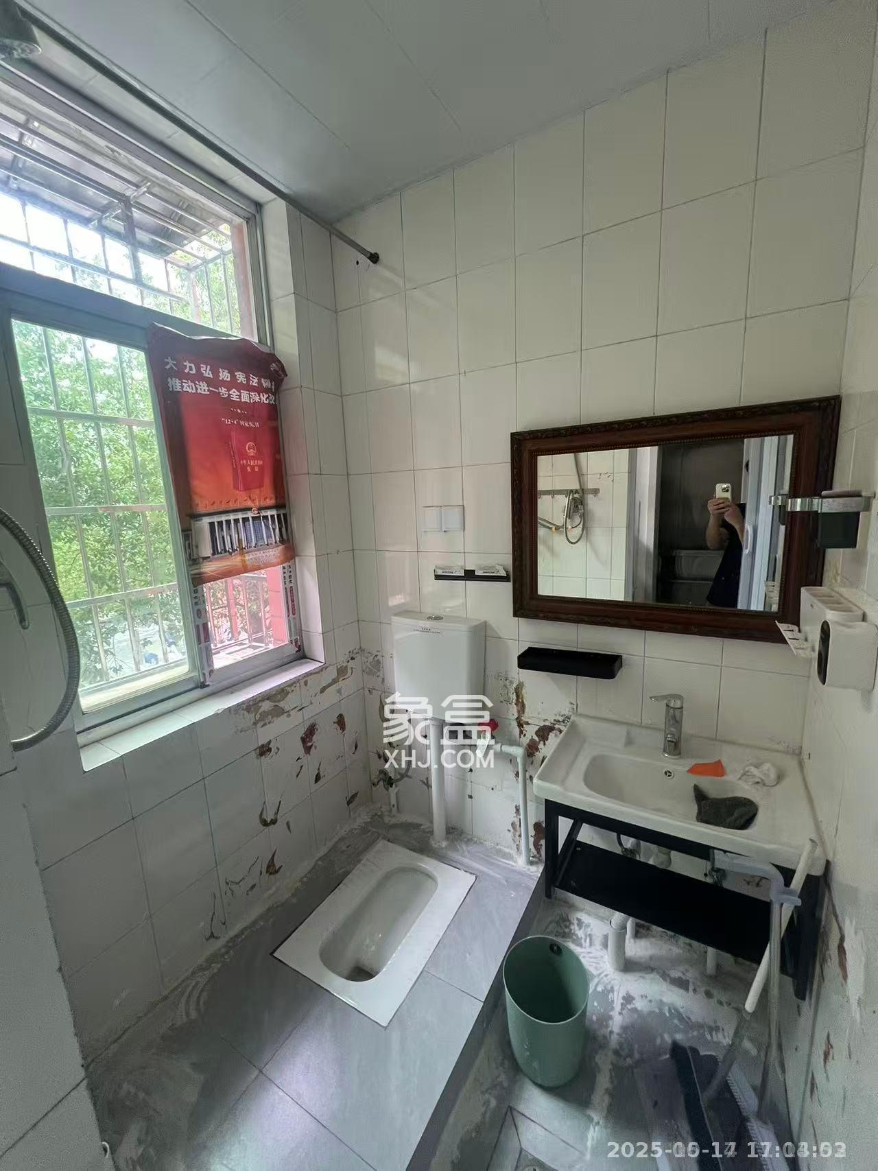 银杏家园  2室1厅1卫    1500.0元/月室内图