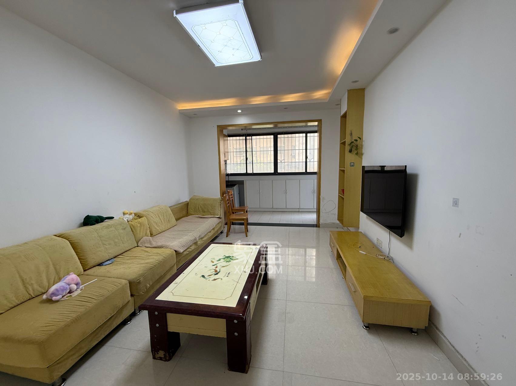 尚都花园城  1室2厅1卫    1700.0元/月 尚都花园城  1室2厅1卫    1700.0元/月