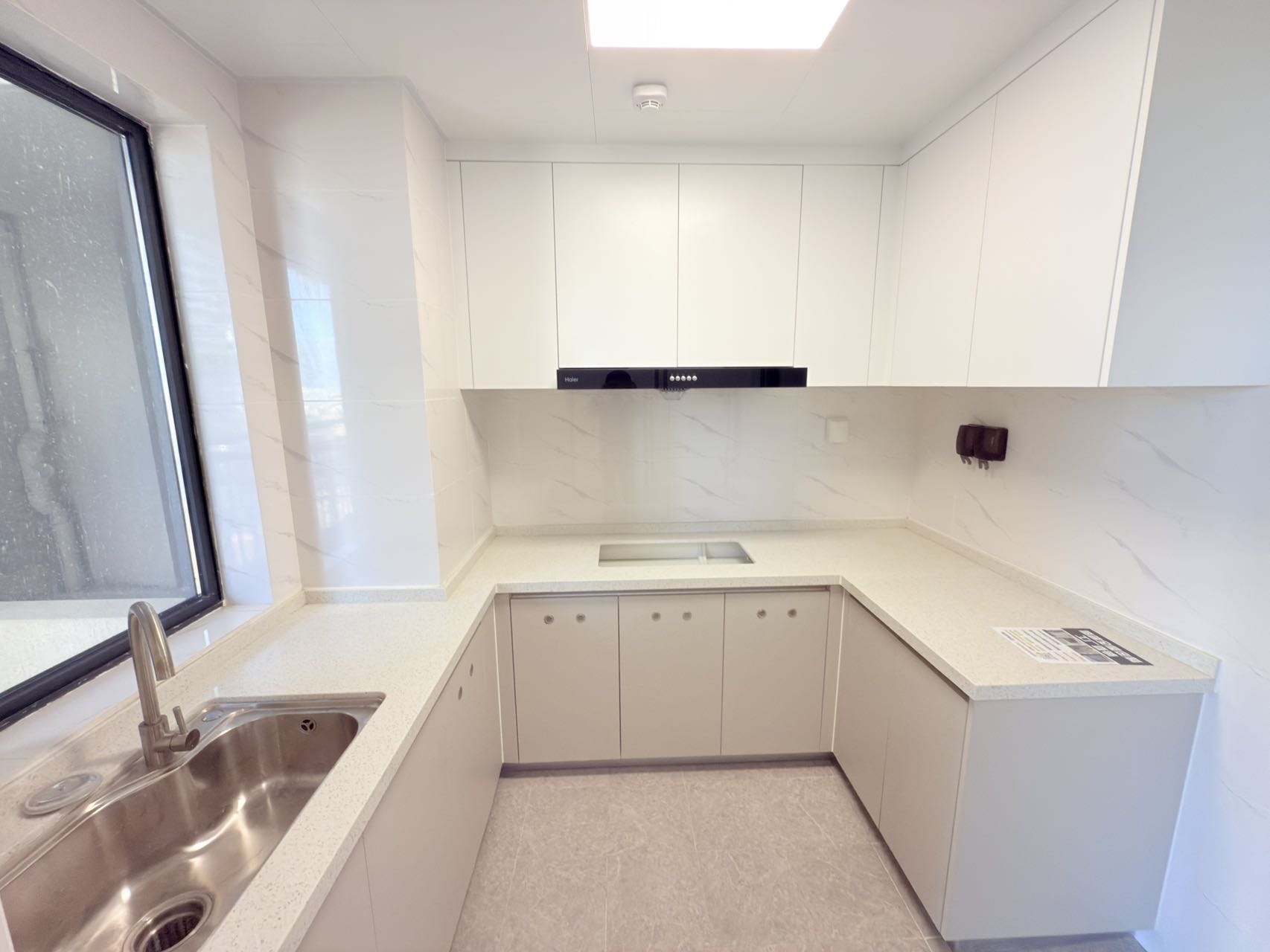 和风家园初心苑  3室2厅2卫    2000.0元/月室内图