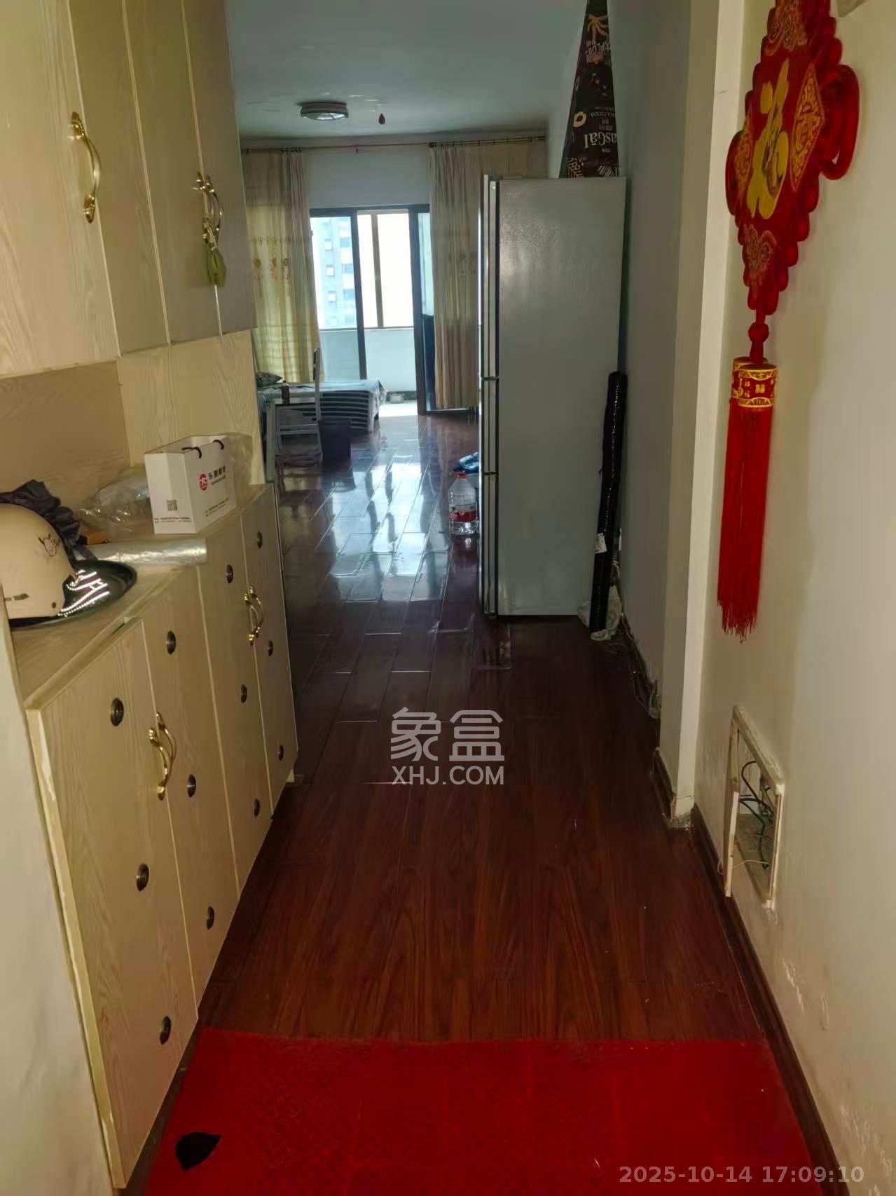 江山帝景哈佛  2室2厅1卫    1600.0元/月