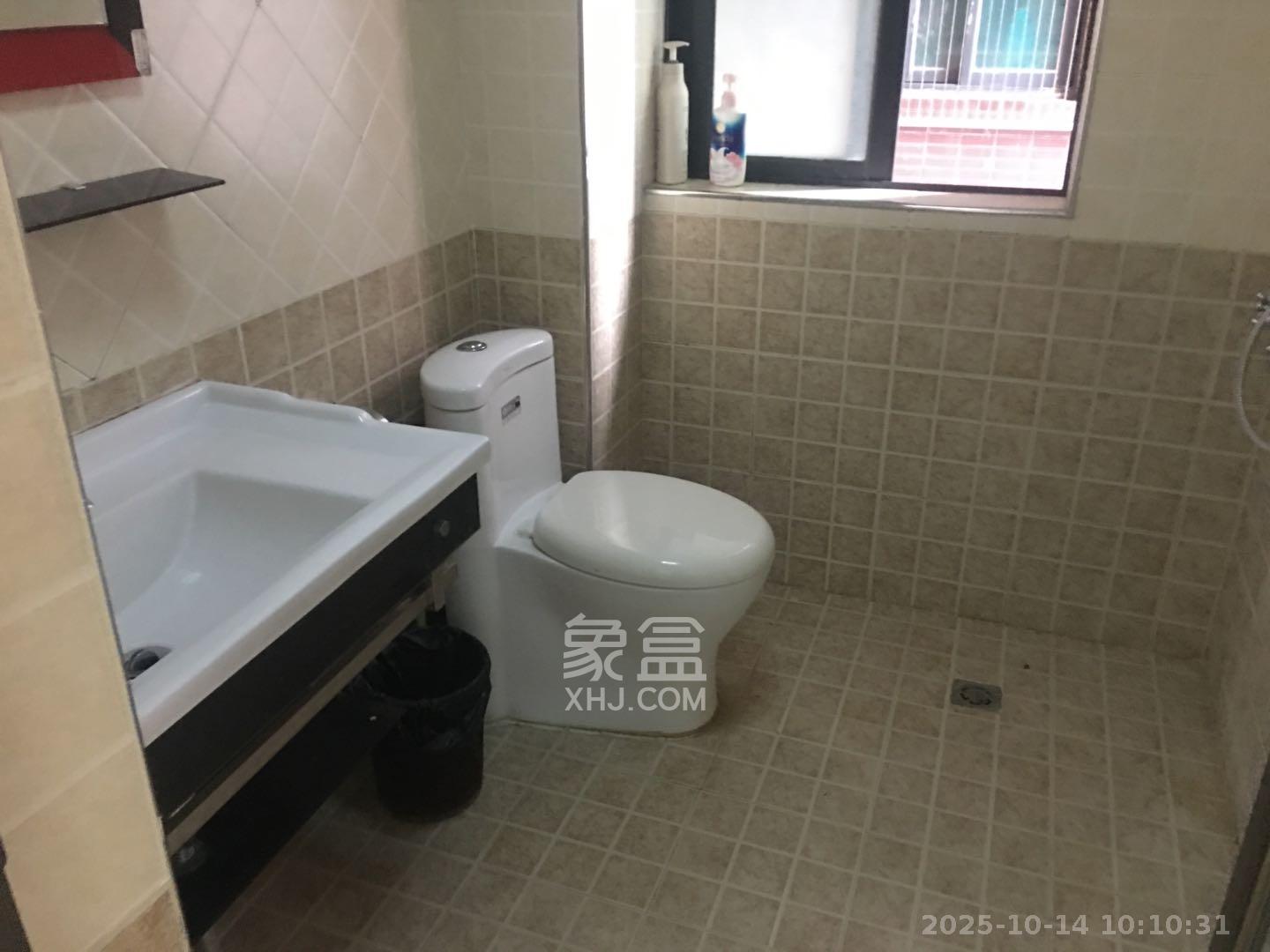 中江佳境天成  2室1厅1卫    1900.0元/月 中江佳境天成  2室1厅1卫    1900.0元/月室内图