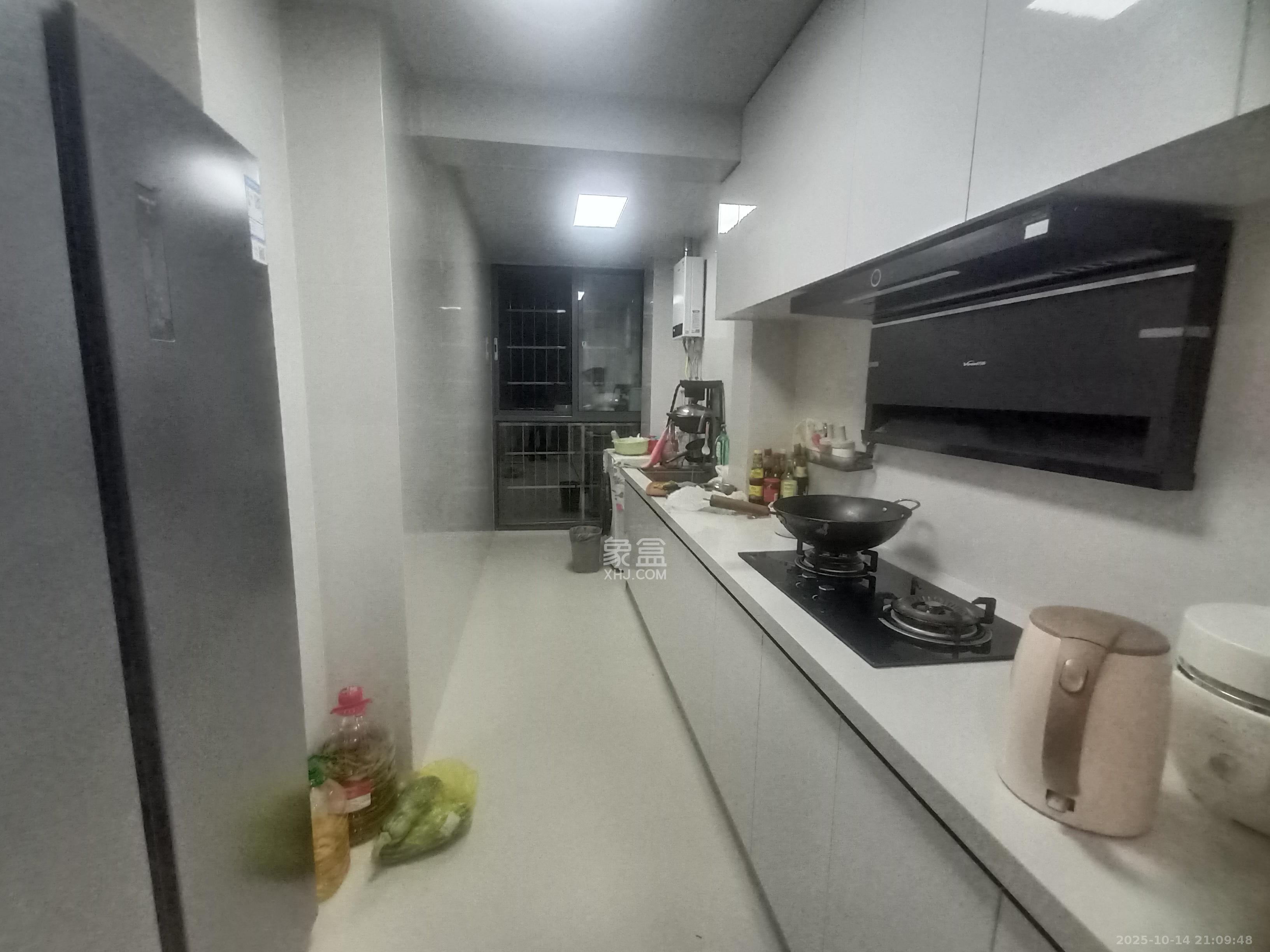 谷山景苑  2室2厅1卫    2000.0元/月室内图