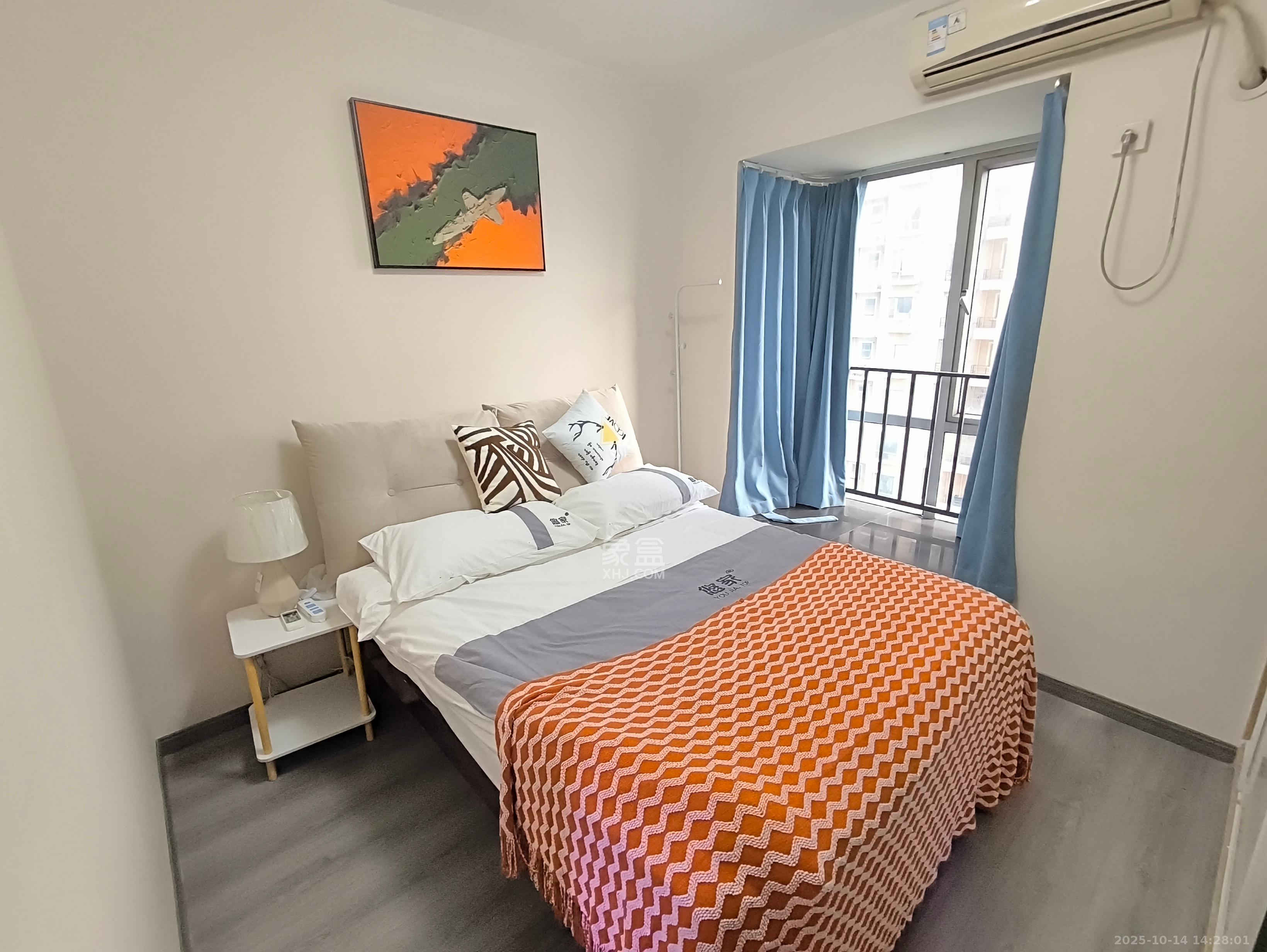 凯通国际城(凯通朝庭)  2室2厅1卫    2600.0元/月 凯通国际城(凯通朝庭)  2室2厅1卫    2600.0元/月室内图