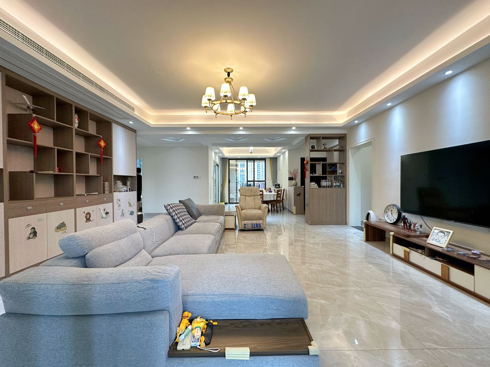 海航豪庭南苑  3室2厅2卫    6000.0元/月 海航豪庭南苑  3室2厅2卫    6000.0元/月室内图